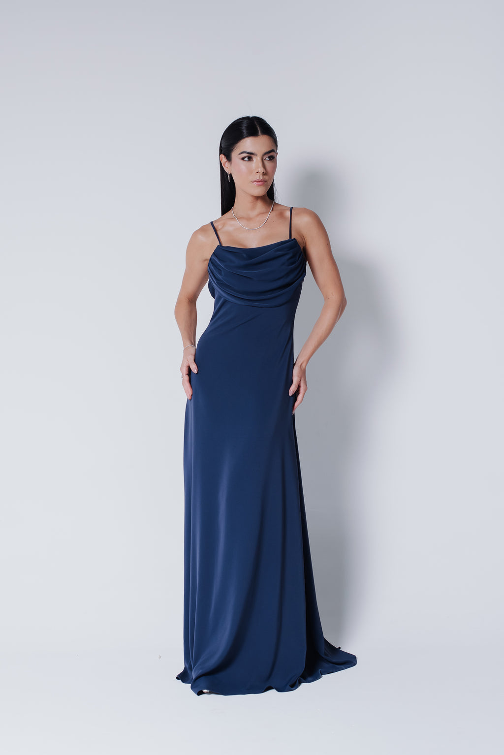 Vestido Longo Fluido Zélia Azul Marinho Saphir