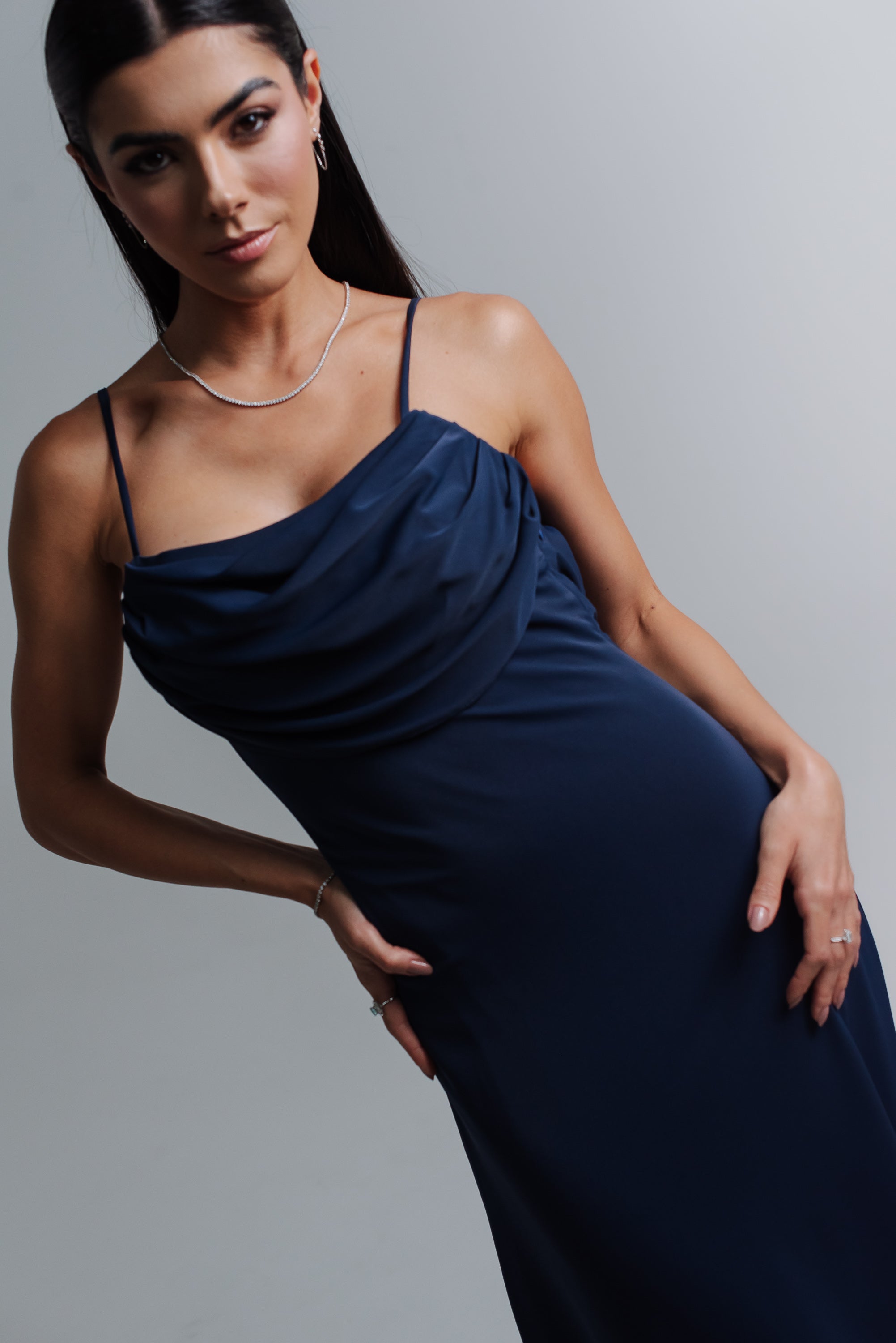 Vestido Longo Fluido Zélia Azul Marinho Saphir