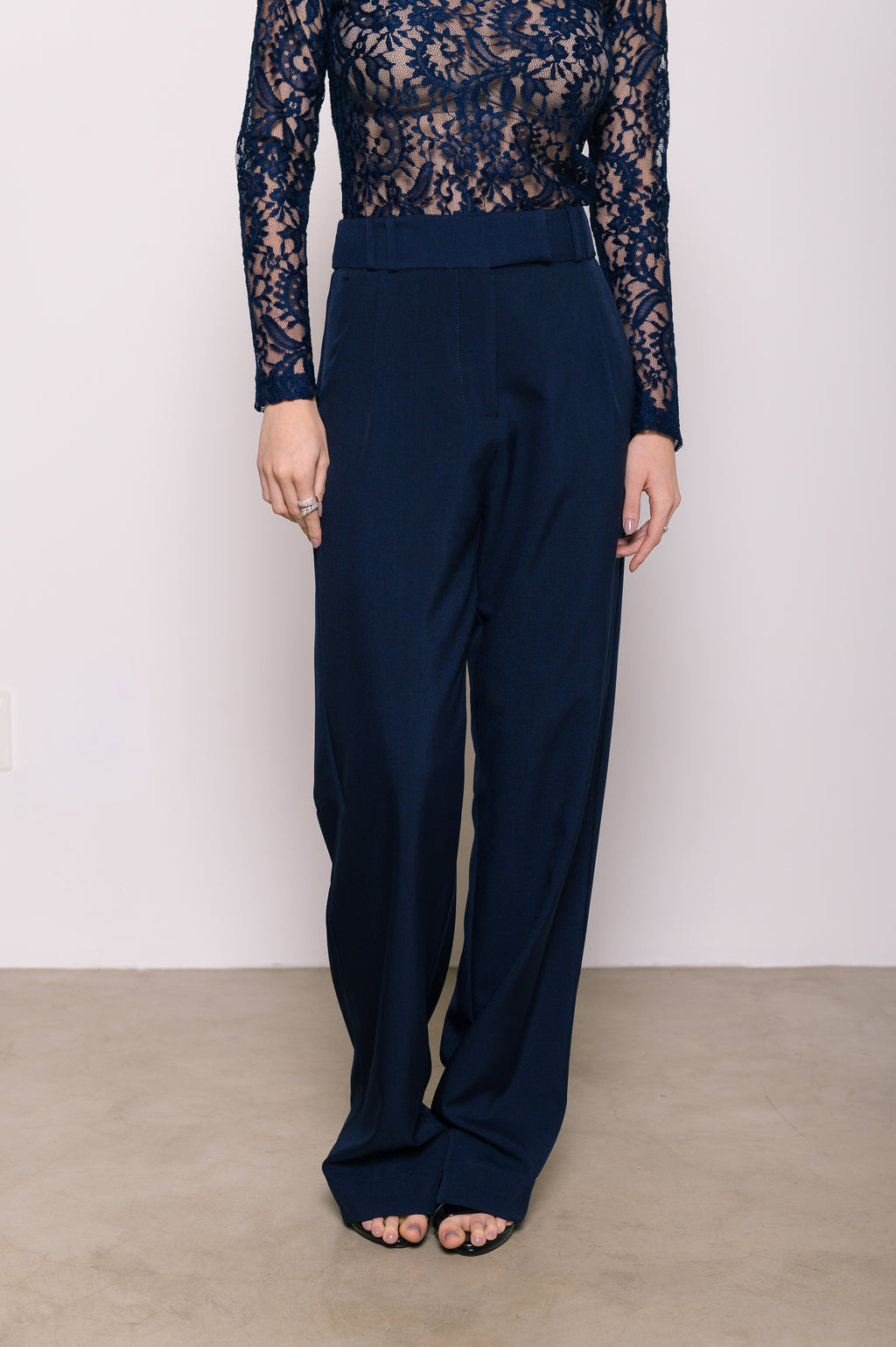 Calça Alfaiataria Cecília Azul Marinho Ällie