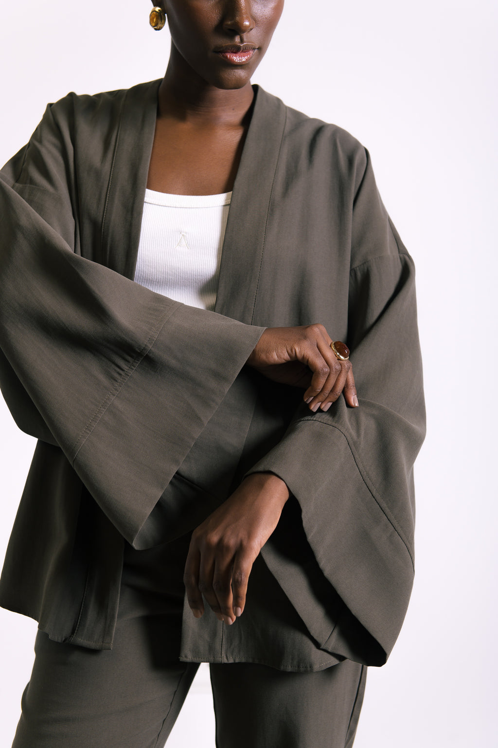 Kimono Alfaiataria Iara Verde Seco Ällie
