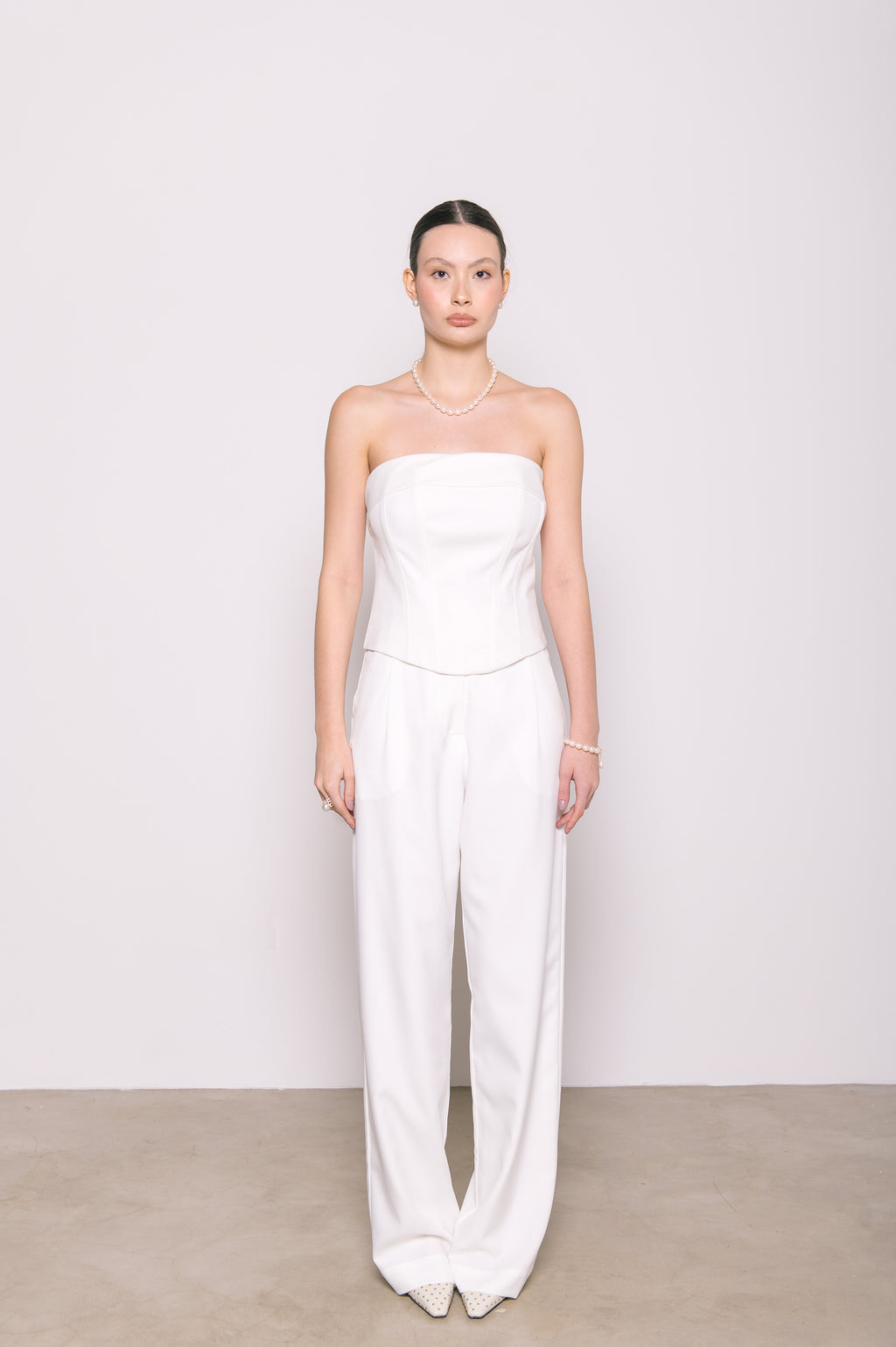 Calça Alfaiataria Cecília Off White Ällie