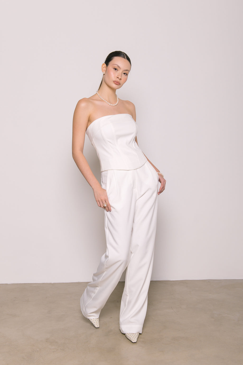 Calça Alfaiataria Cecília Off White Ällie