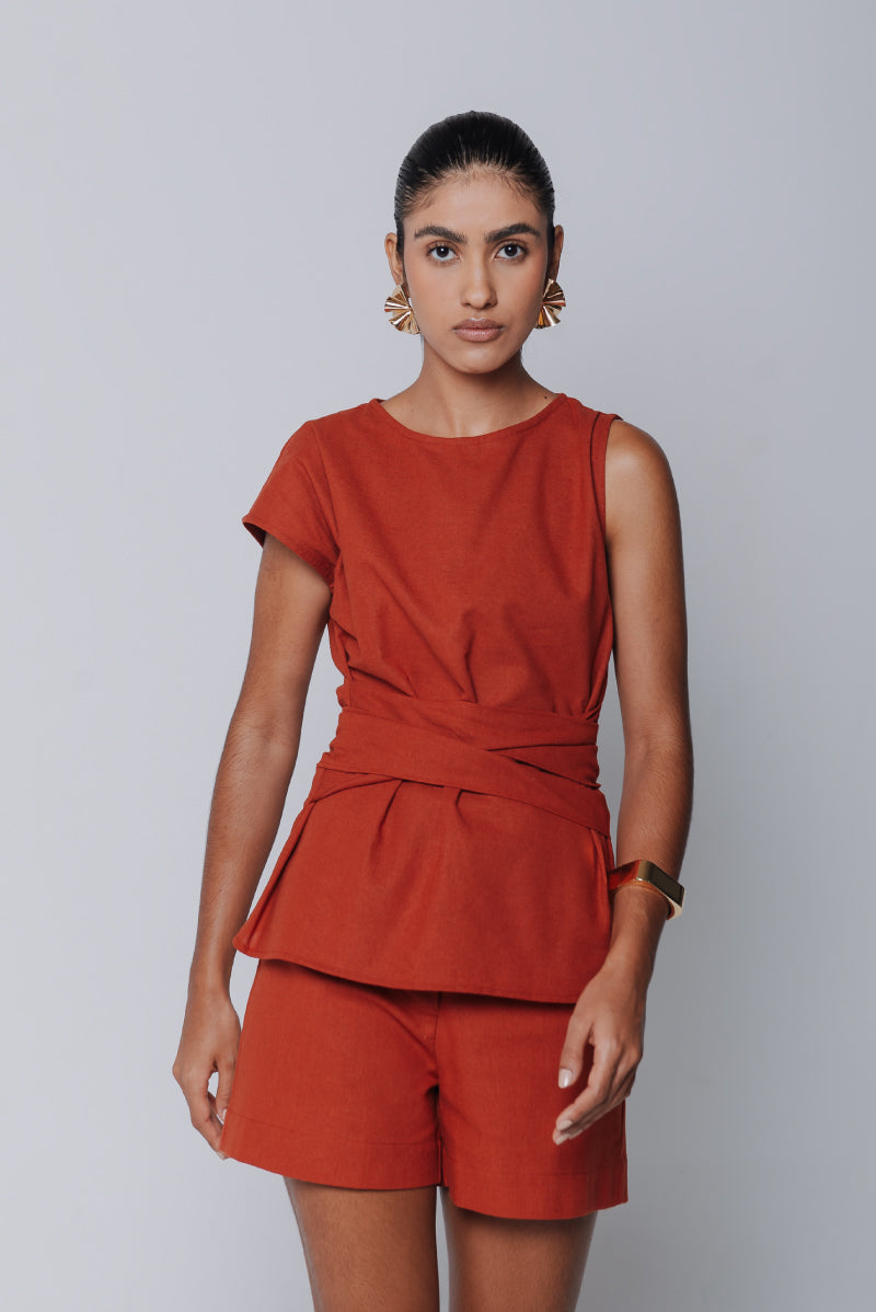 Blusa Amira Linho Vermelho Terra