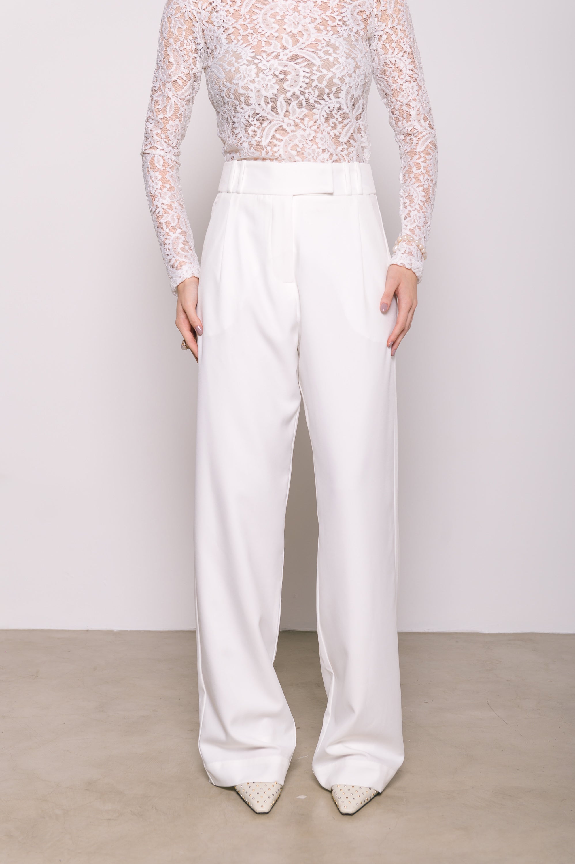 Calça Alfaiataria Cecília Off White Ällie