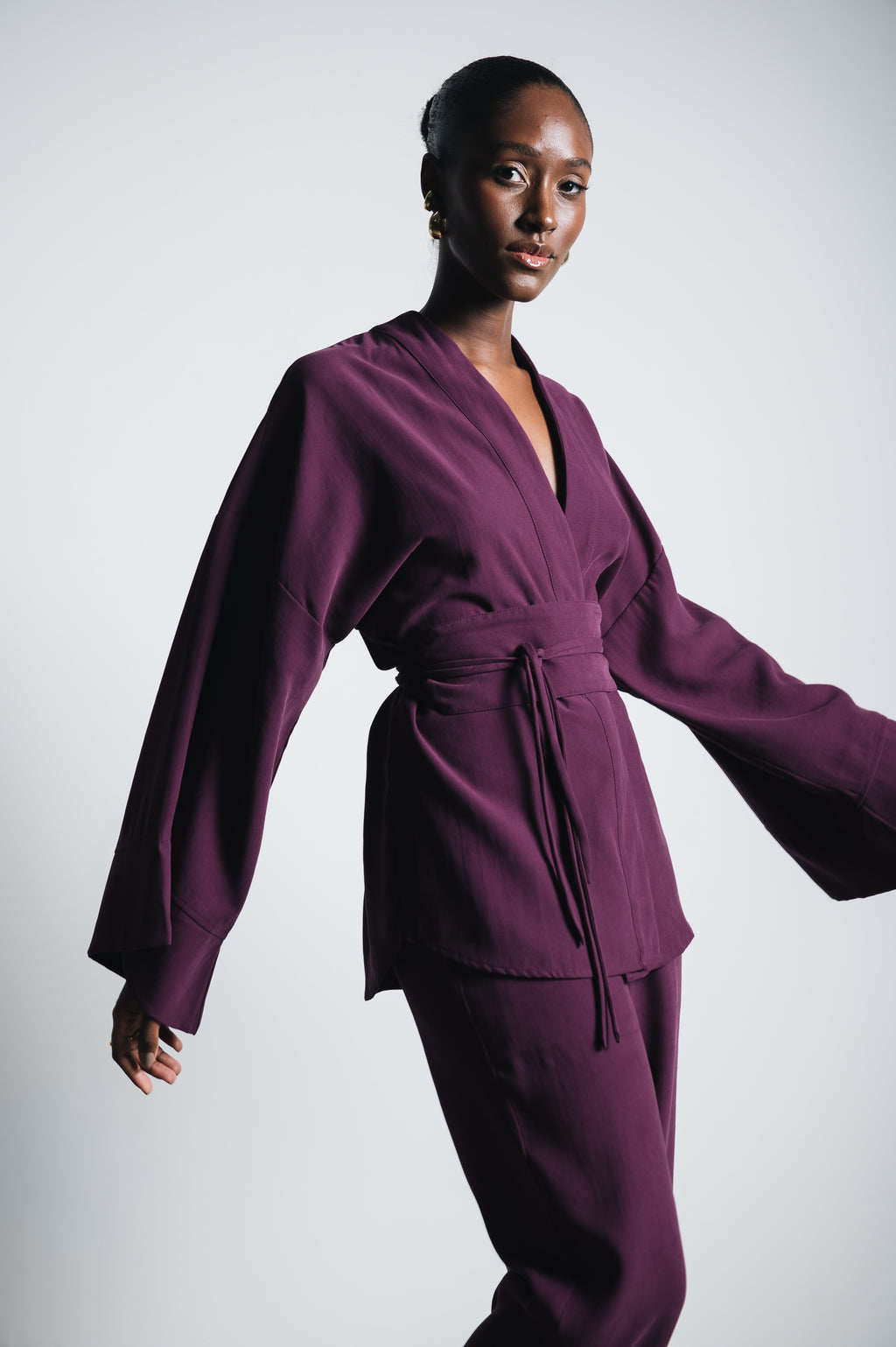 Kimono Alfaiataria Iara Uva Ällie