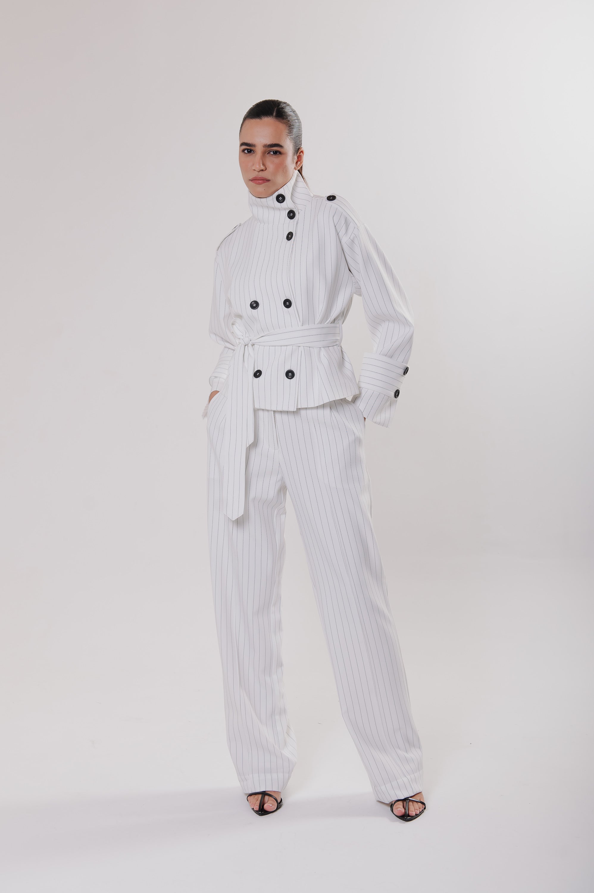 Calça Alfaiataria Rita Risca Off White Ällie