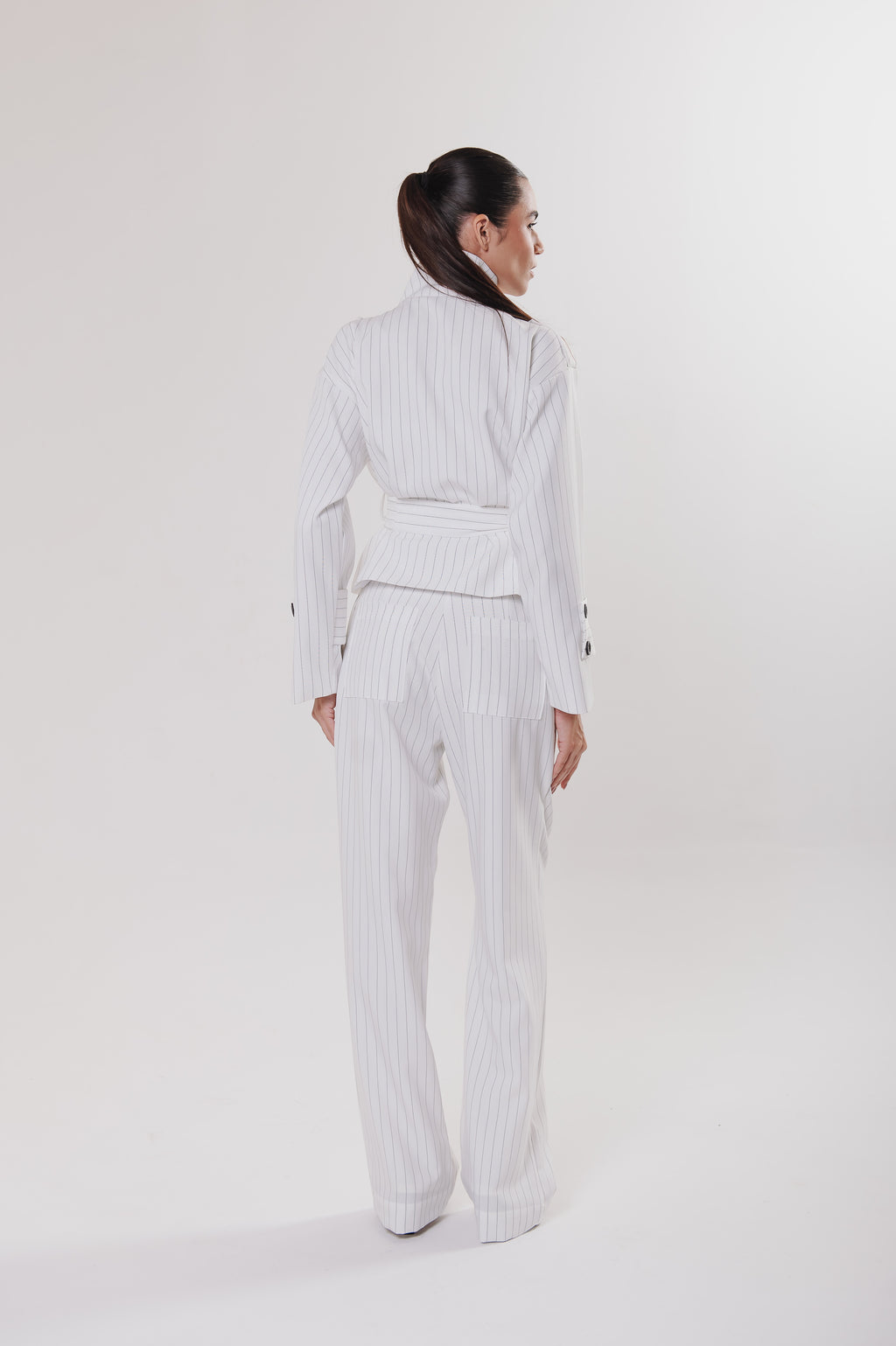 Trench Coat Alfaiataria Miranda Risca Off White Ällie (PRÉ-VENDA)