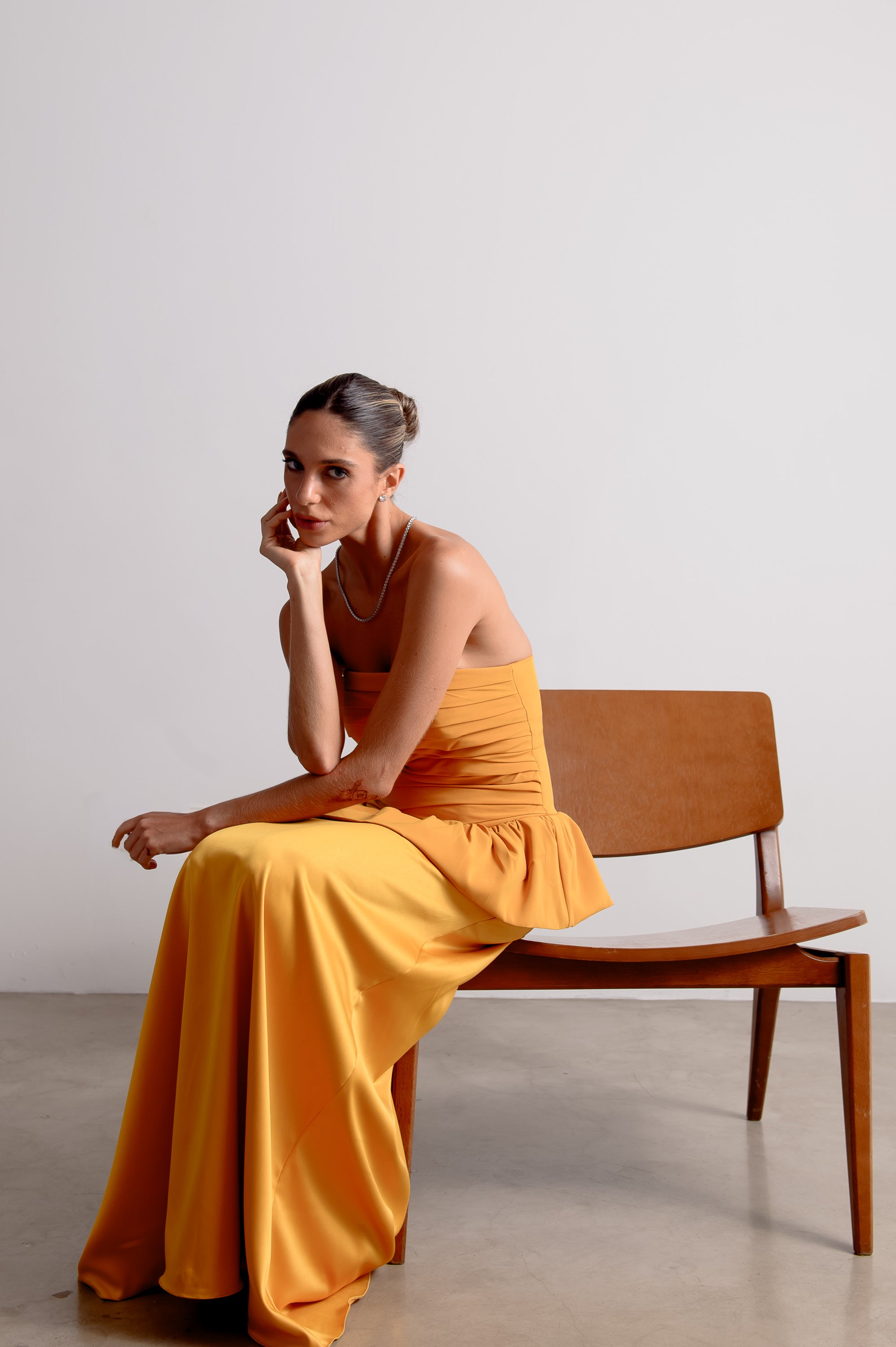 Vestido de Festa Rafaela Mostarda Ällie [ Pré-Venda ]