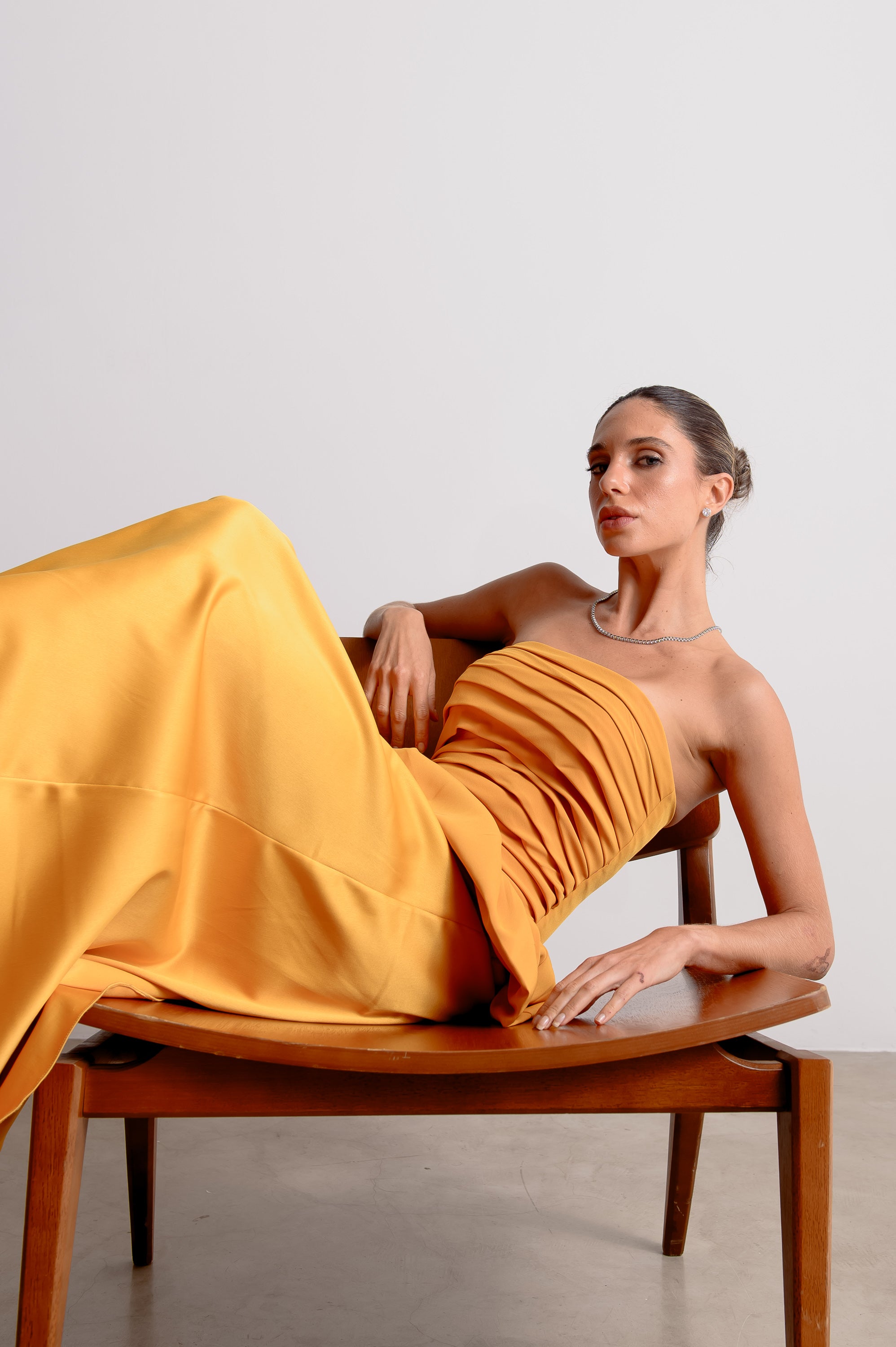 Vestido de Festa Rafaela Mostarda Ällie [ Pré-Venda ]