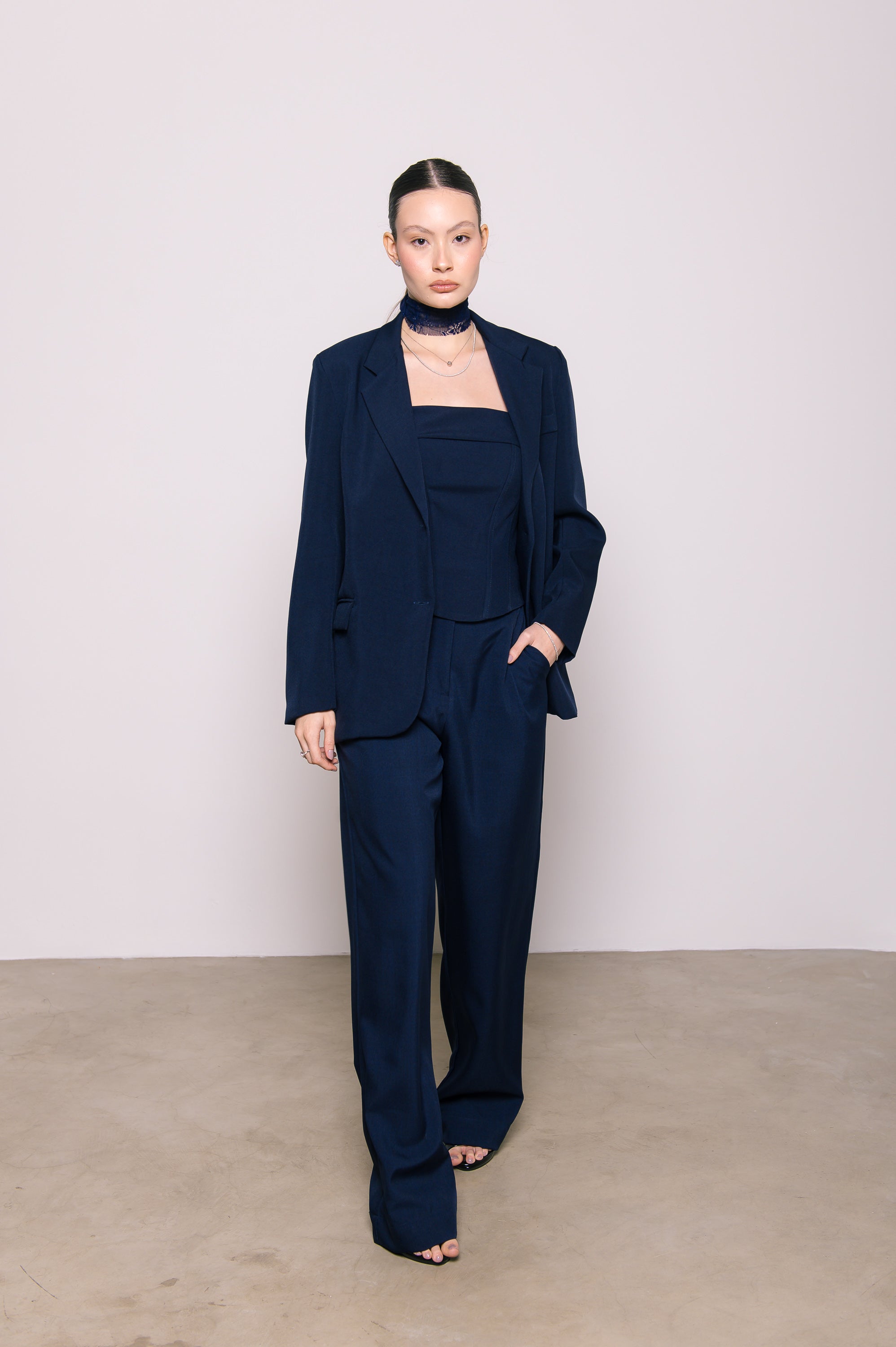 Calça Alfaiataria Cecília Azul Marinho Ällie