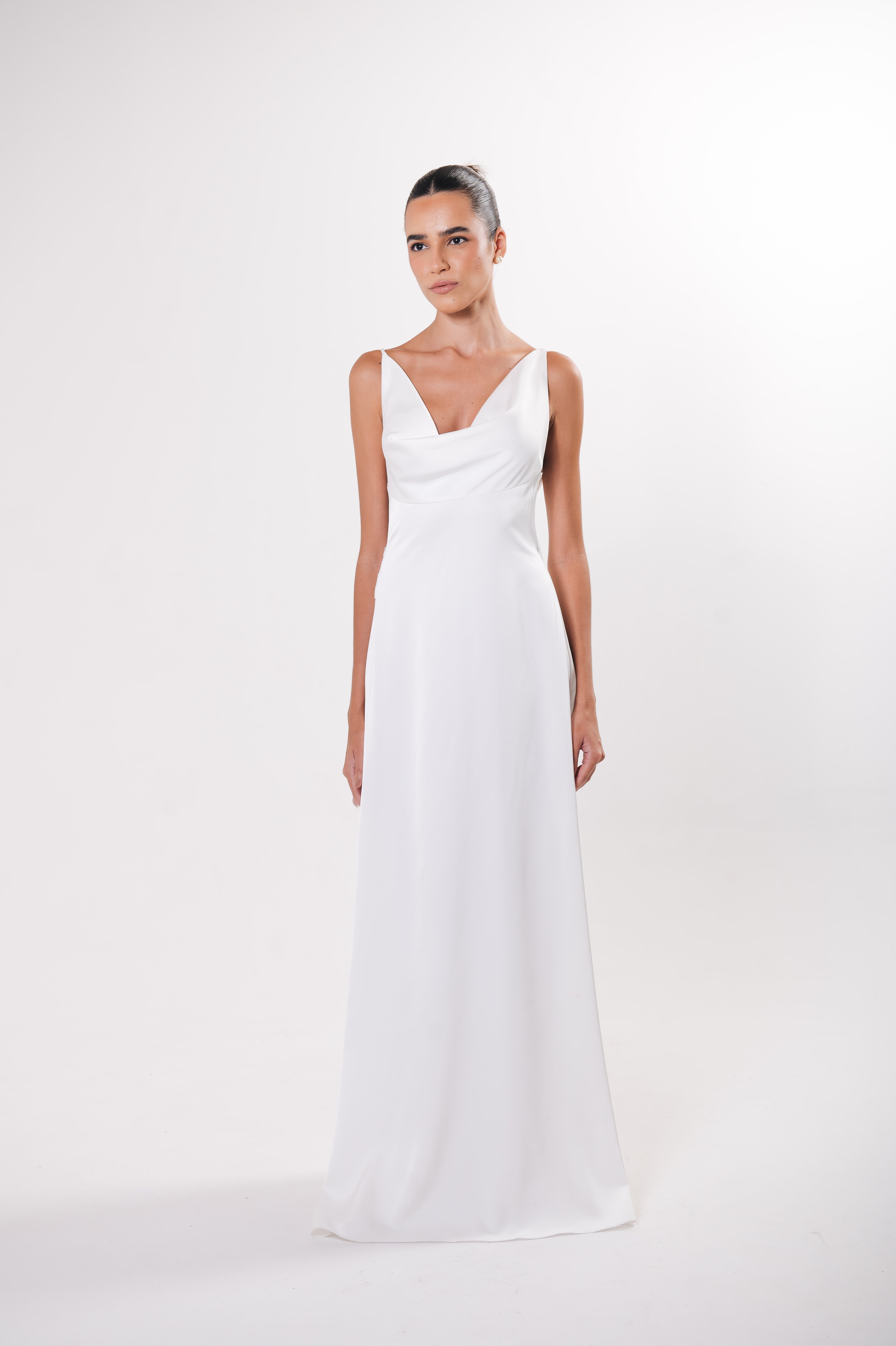 Vestido Longo Decote Degagê Júlia Off White Ällie