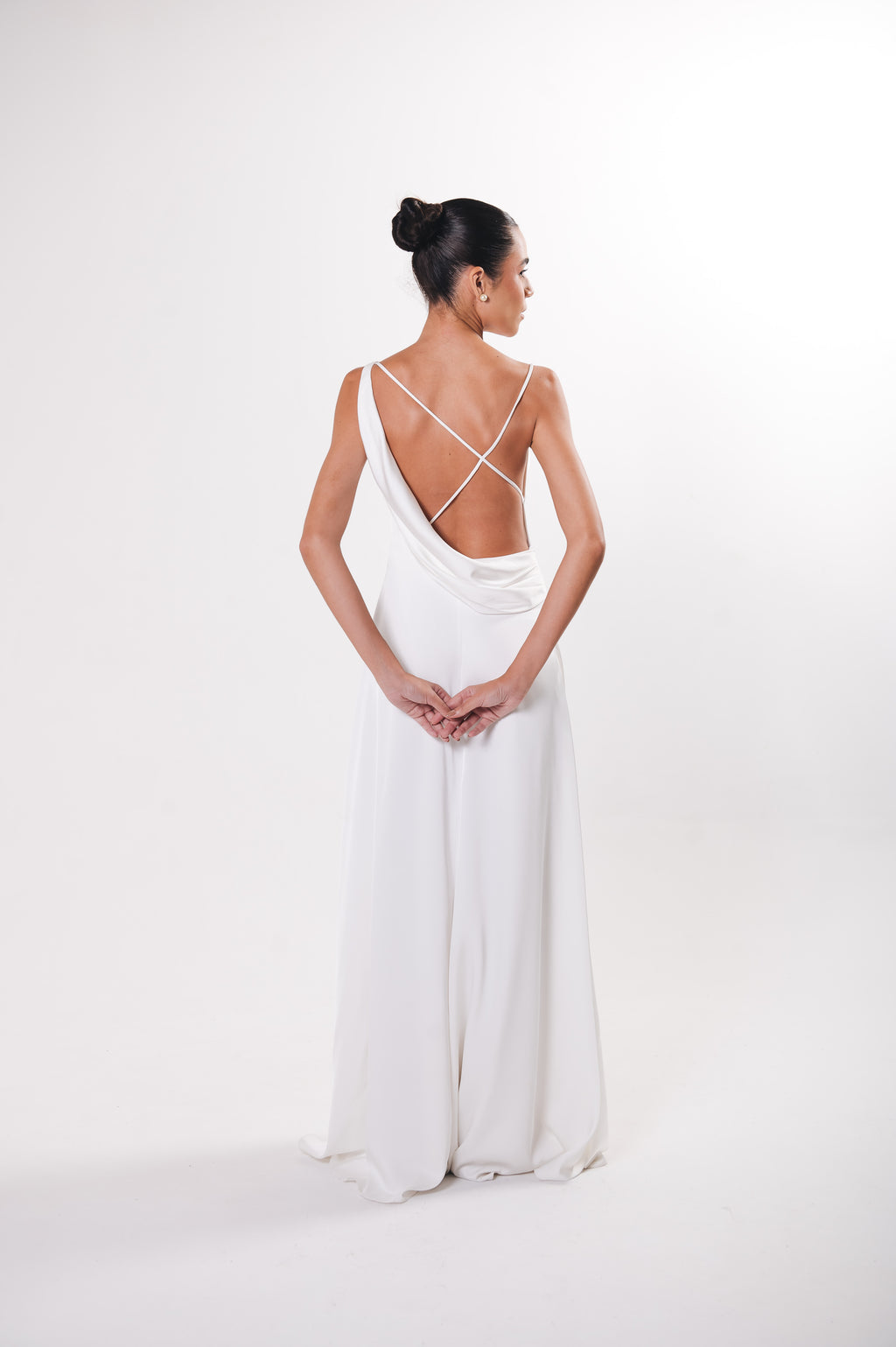 Vestido Longo Decote Degagê Júlia Off White Ällie