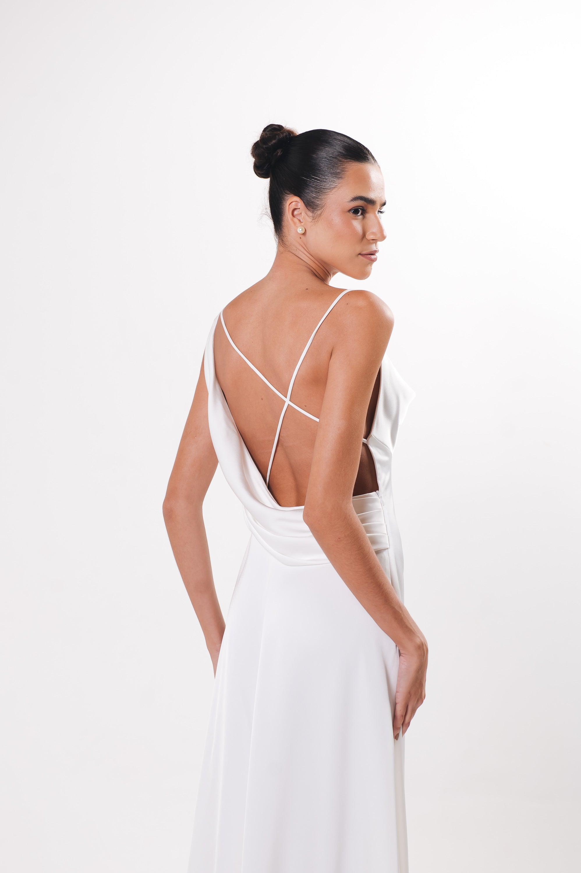 Vestido Longo Decote Degagê Júlia Off White Ällie