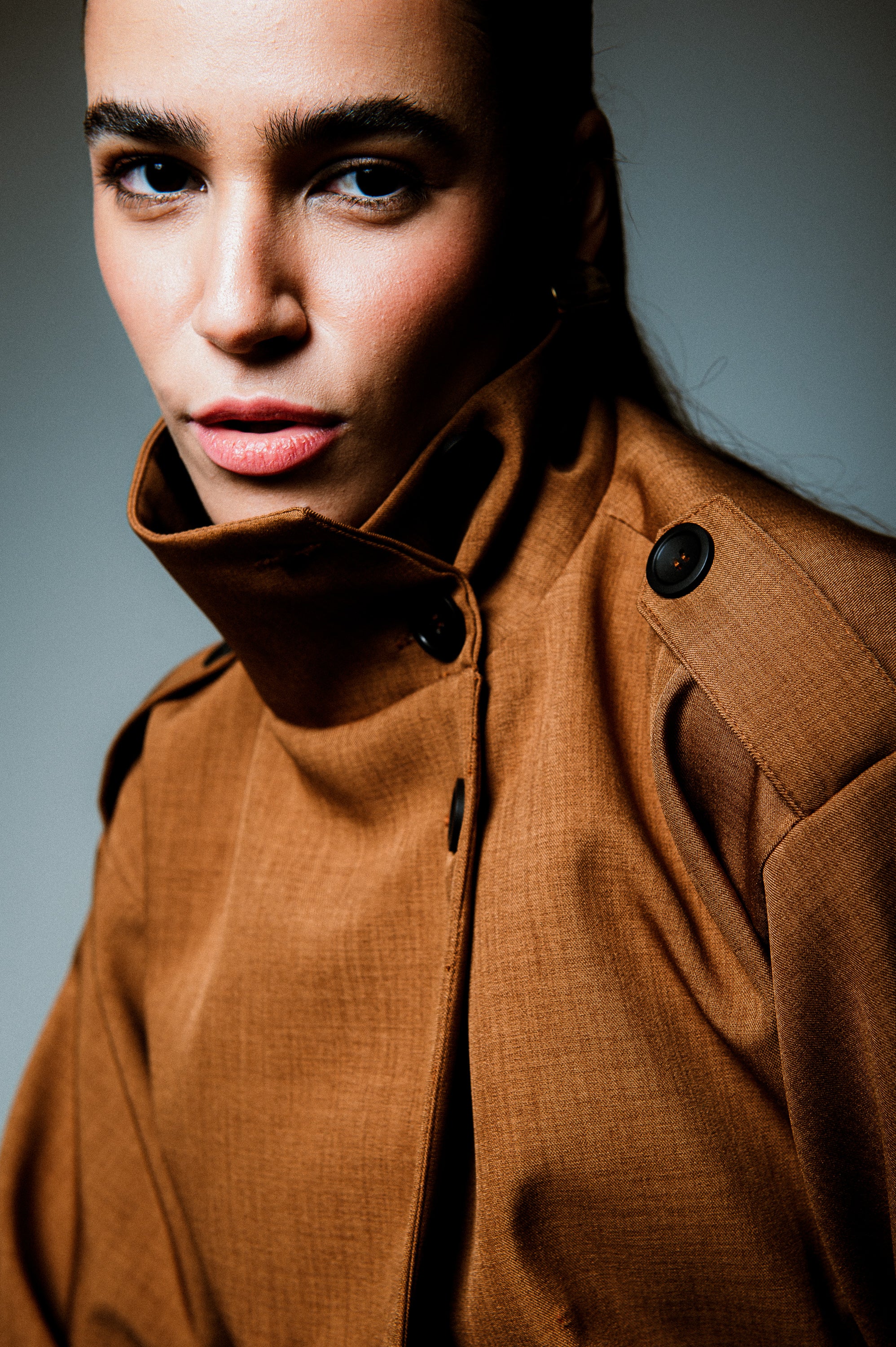 Trench Coat Alfaiataria Miranda Caramelo Ällie (PRÉ-VENDA)