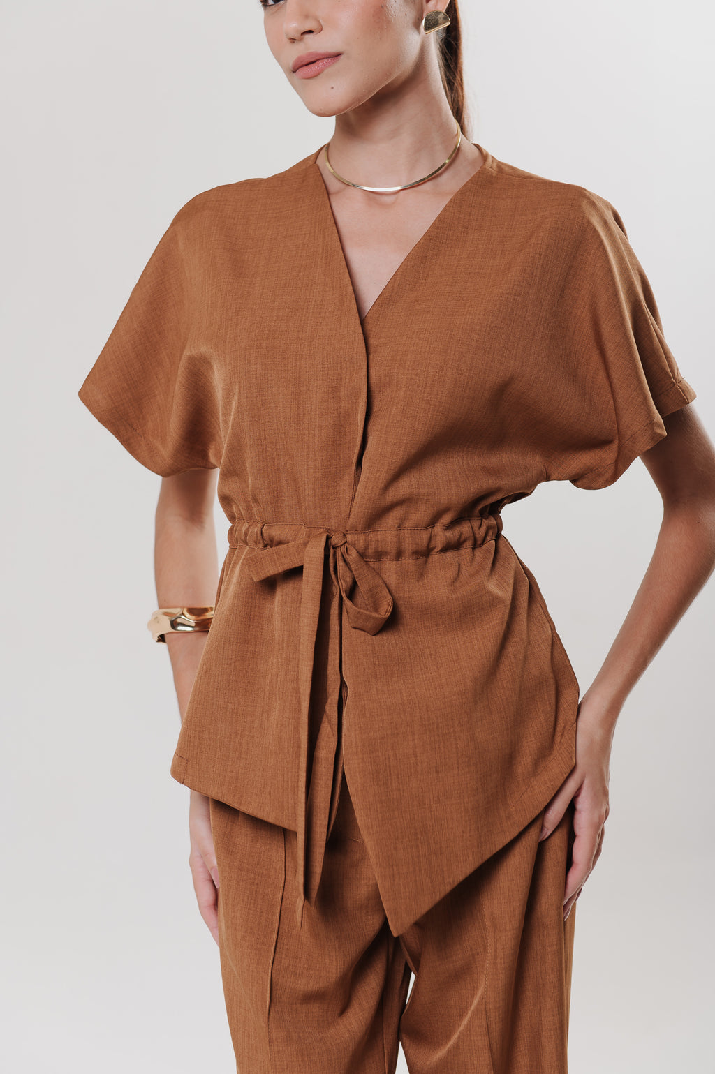 Blusa Alfaiataria Andy Caramelo Ällie