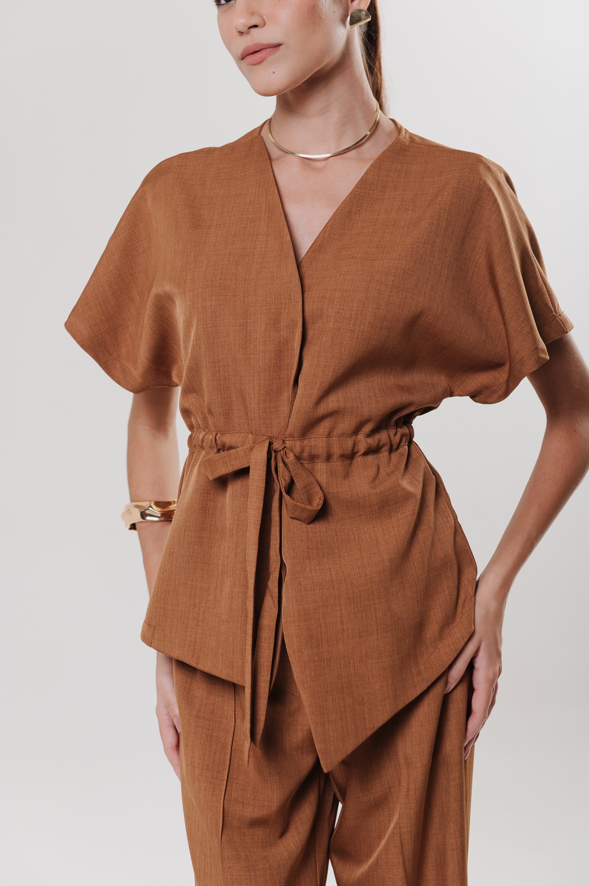 Blusa Alfaiataria Andy Caramelo Ällie
