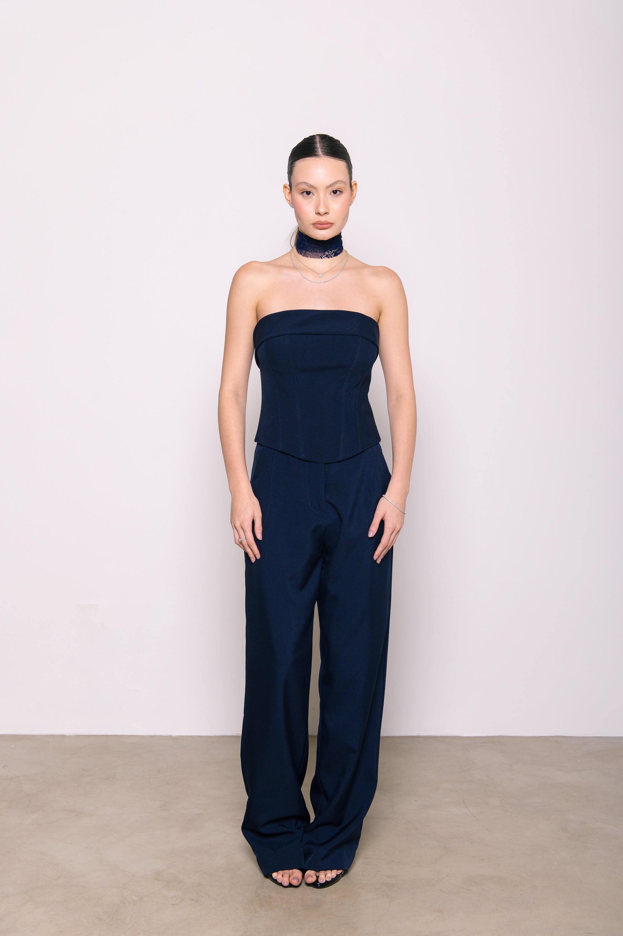 Calça Alfaiataria Cecília Azul Marinho Ällie