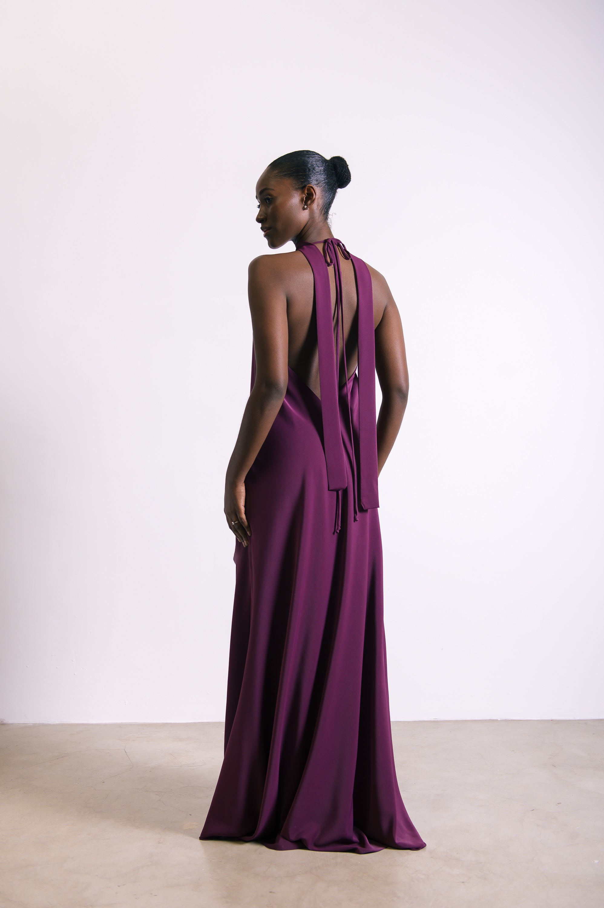 Vestido Longo Alcinha Lorena Uva Ällie