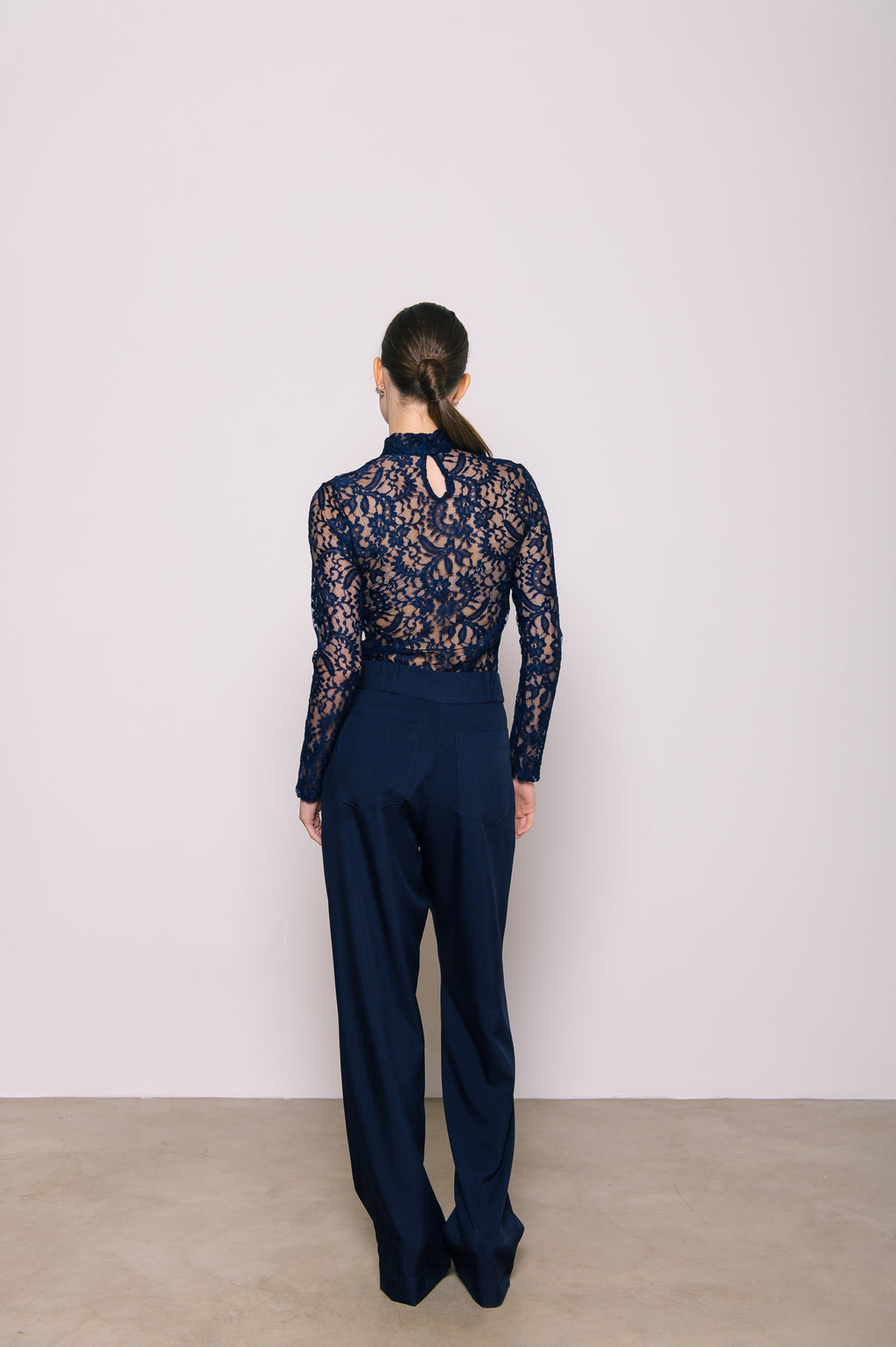Calça Alfaiataria Cecília Azul Marinho Ällie