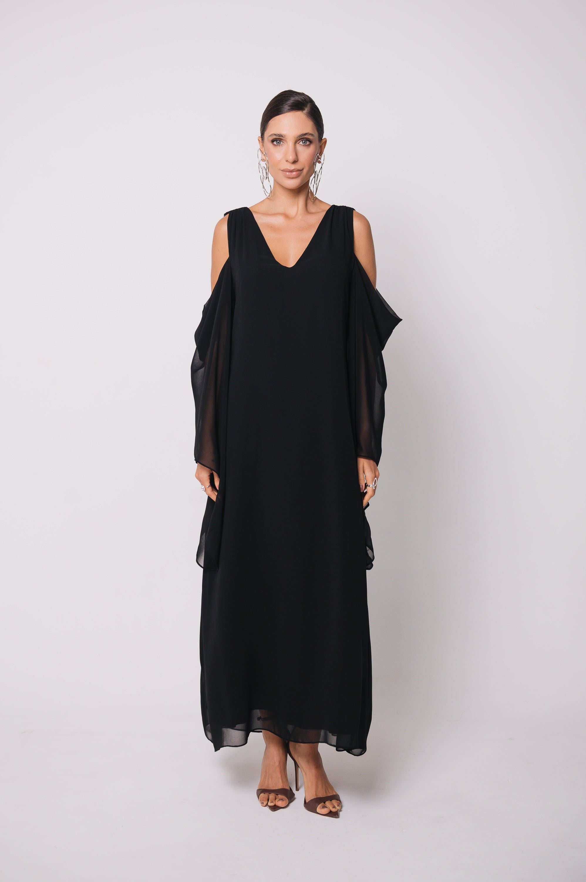Vestido Fluido Recortes Caetana Preto Ällie