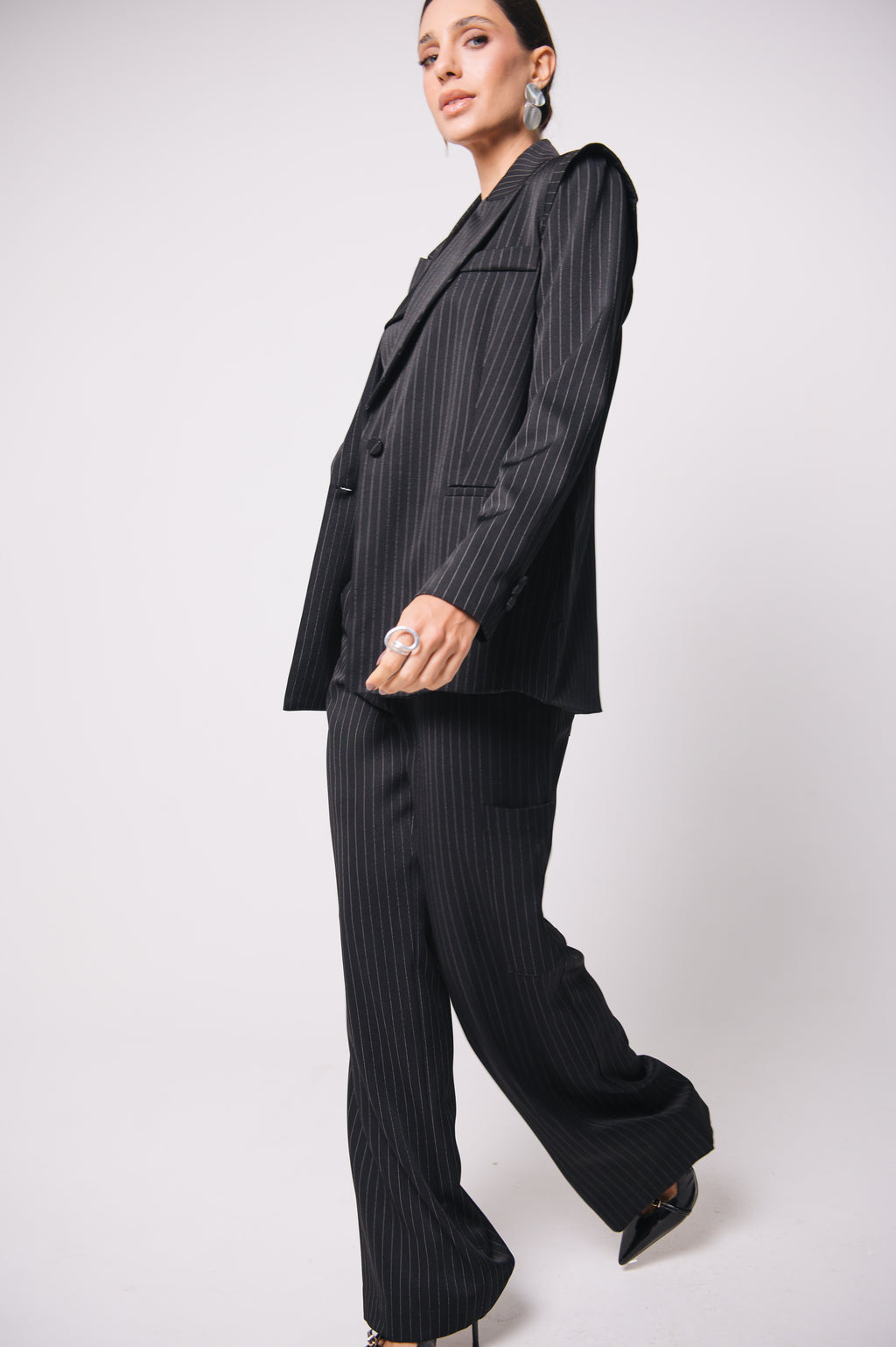 Blazer Alfaiataria Arya Risca de Giz Preto Ällie