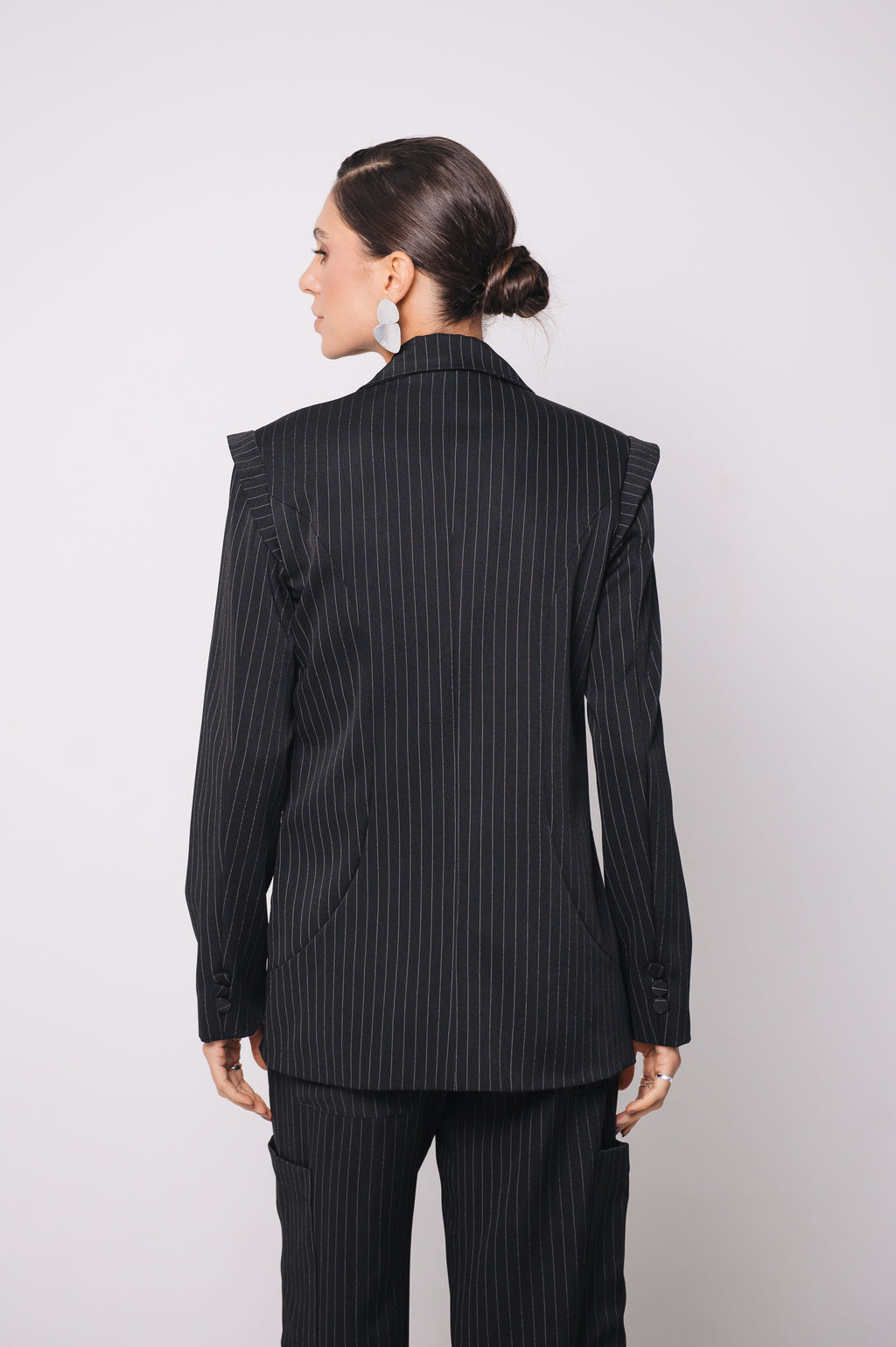 Blazer Alfaiataria Arya Risca de Giz Preto Ällie
