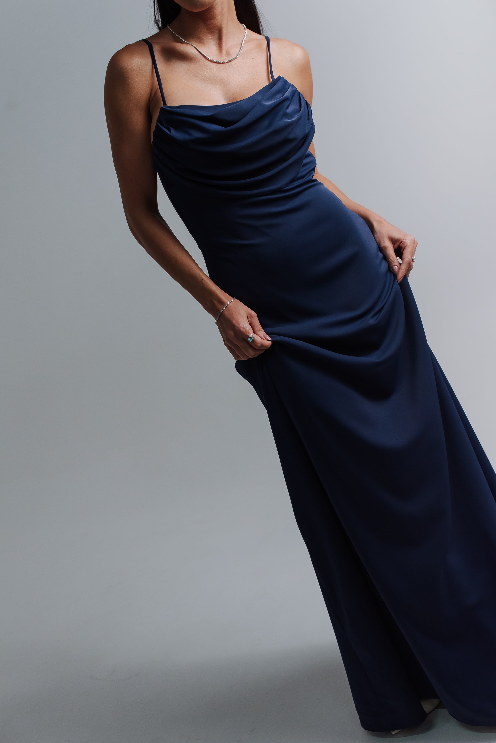 Vestido Longo Fluido Zélia Azul Marinho Saphir
