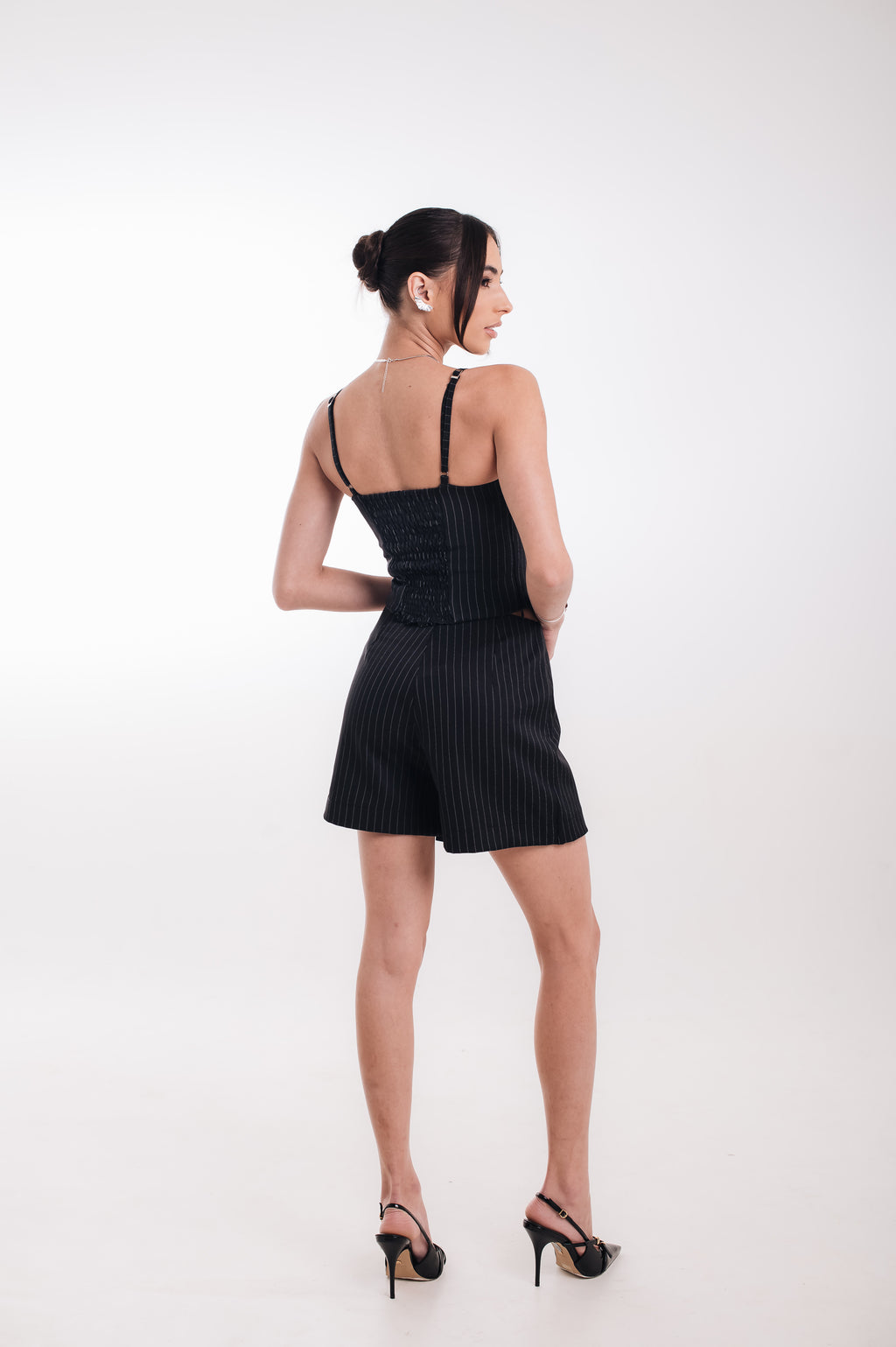 Short Saia Risca de Giz Anina Preto Ällie