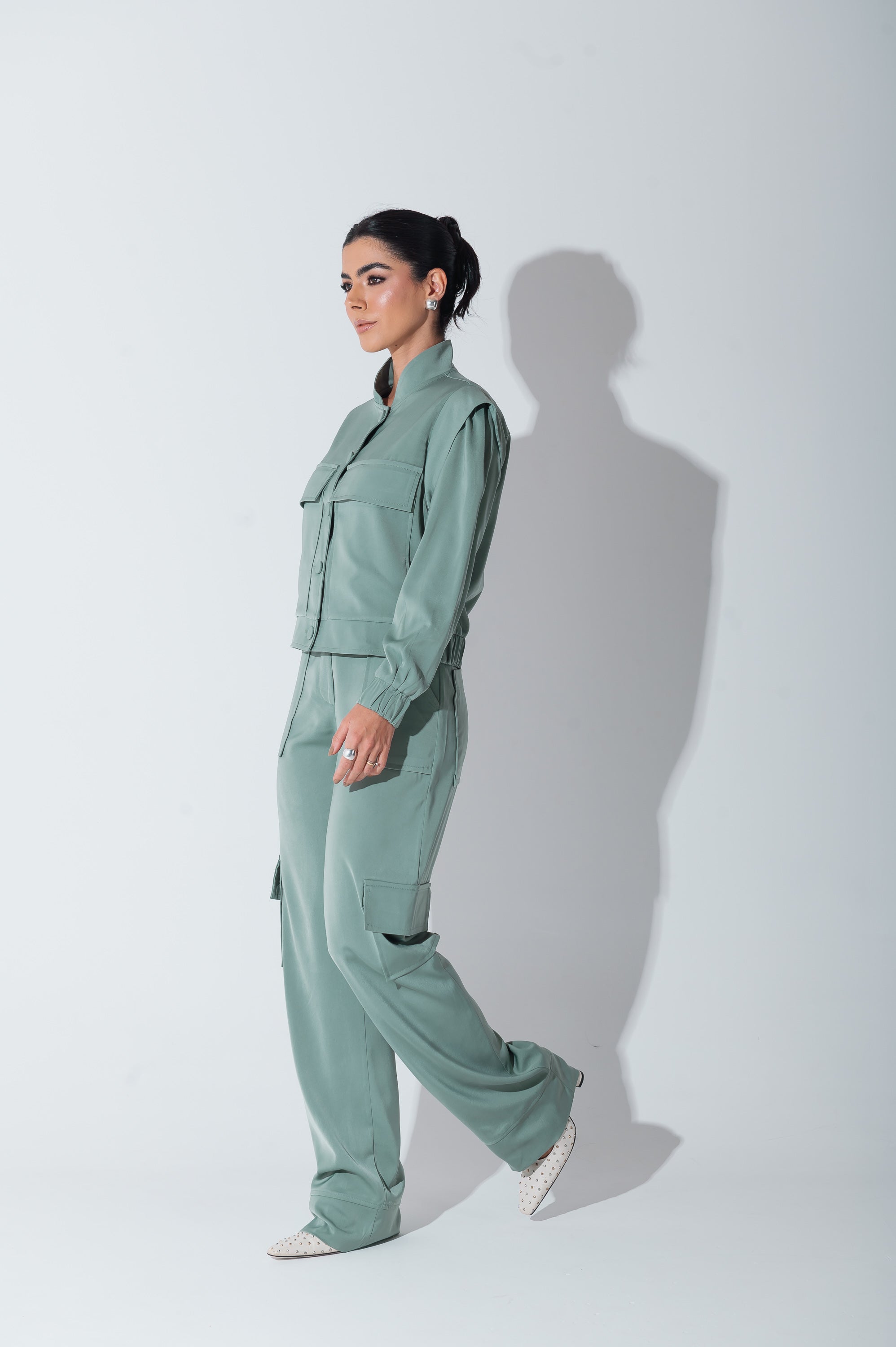 Calça Cargo Alfaiataria Brunelle Verde Menta Saphir