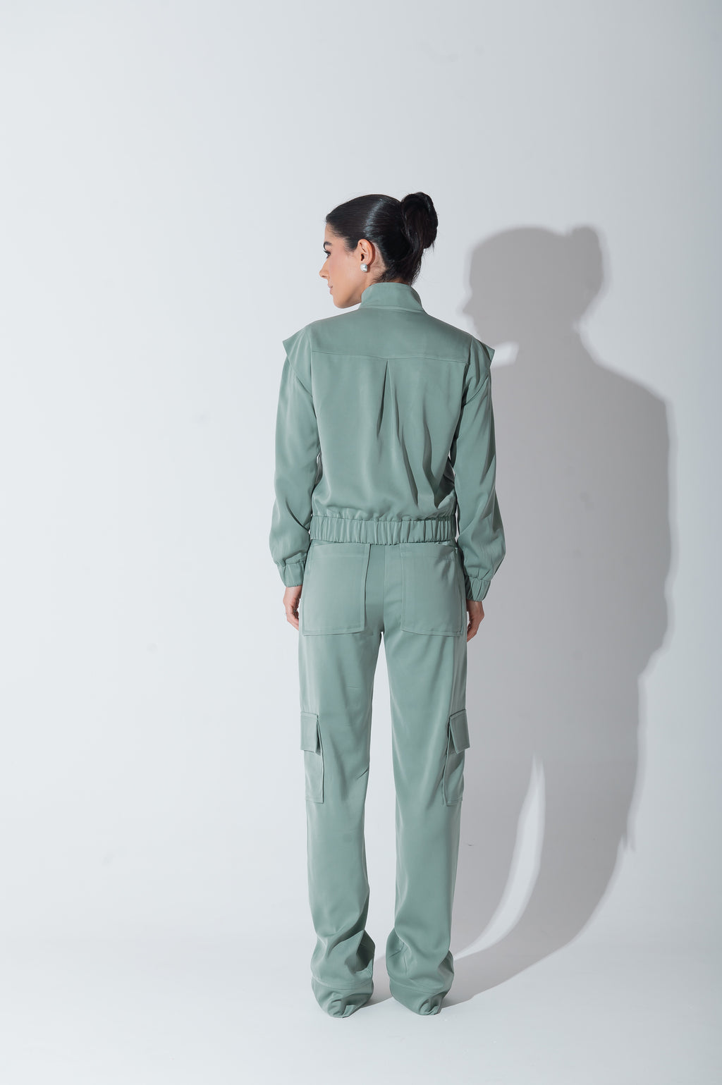 Calça Cargo Alfaiataria Brunelle Verde Menta Saphir