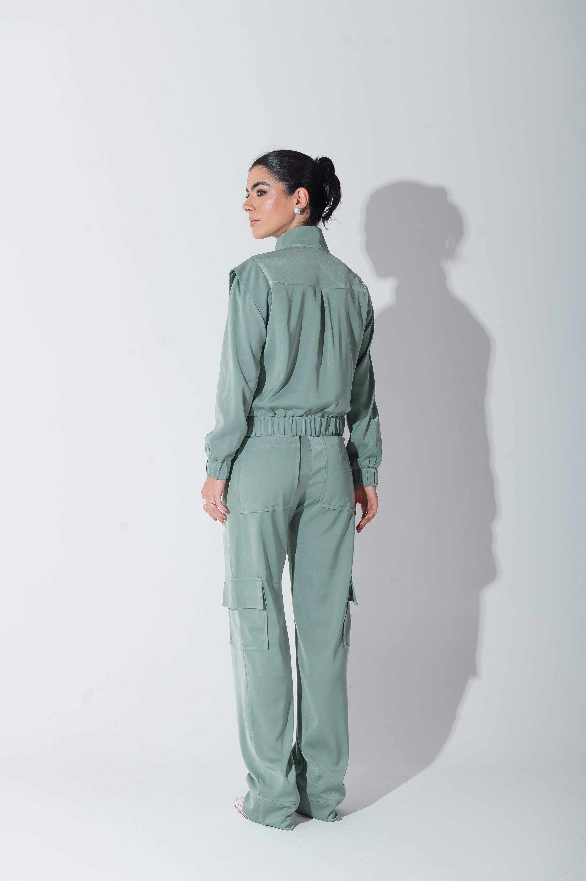 Calça Cargo Alfaiataria Brunelle Verde Menta Saphir