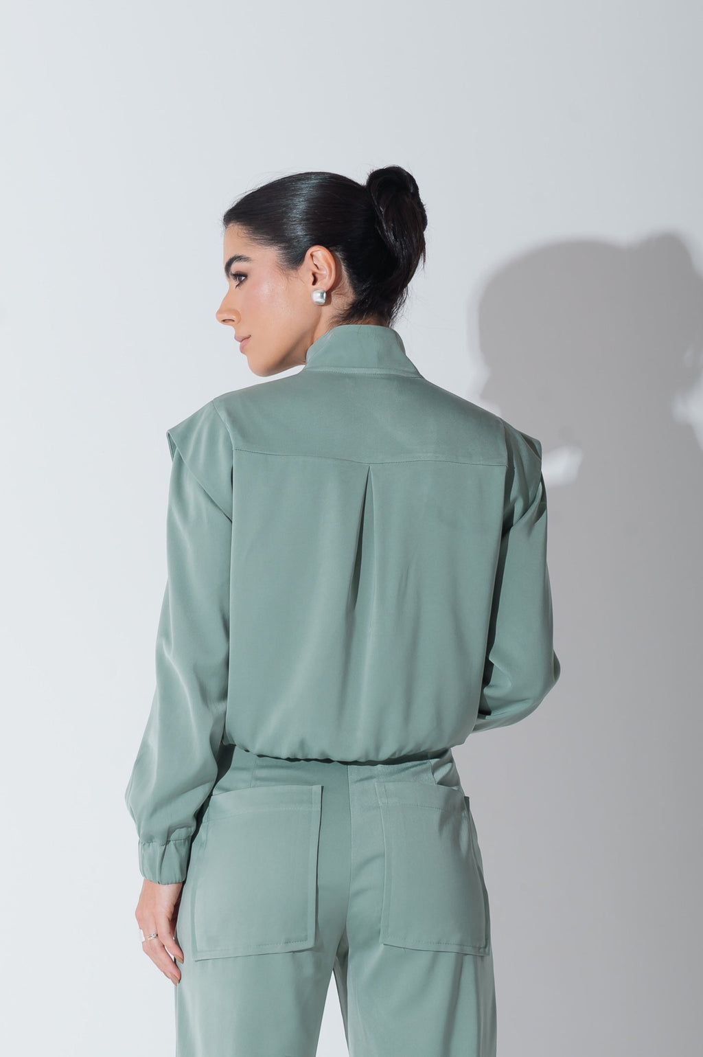 Jaqueta Bomber Alfaiataria Carol Verde Menta Saphir