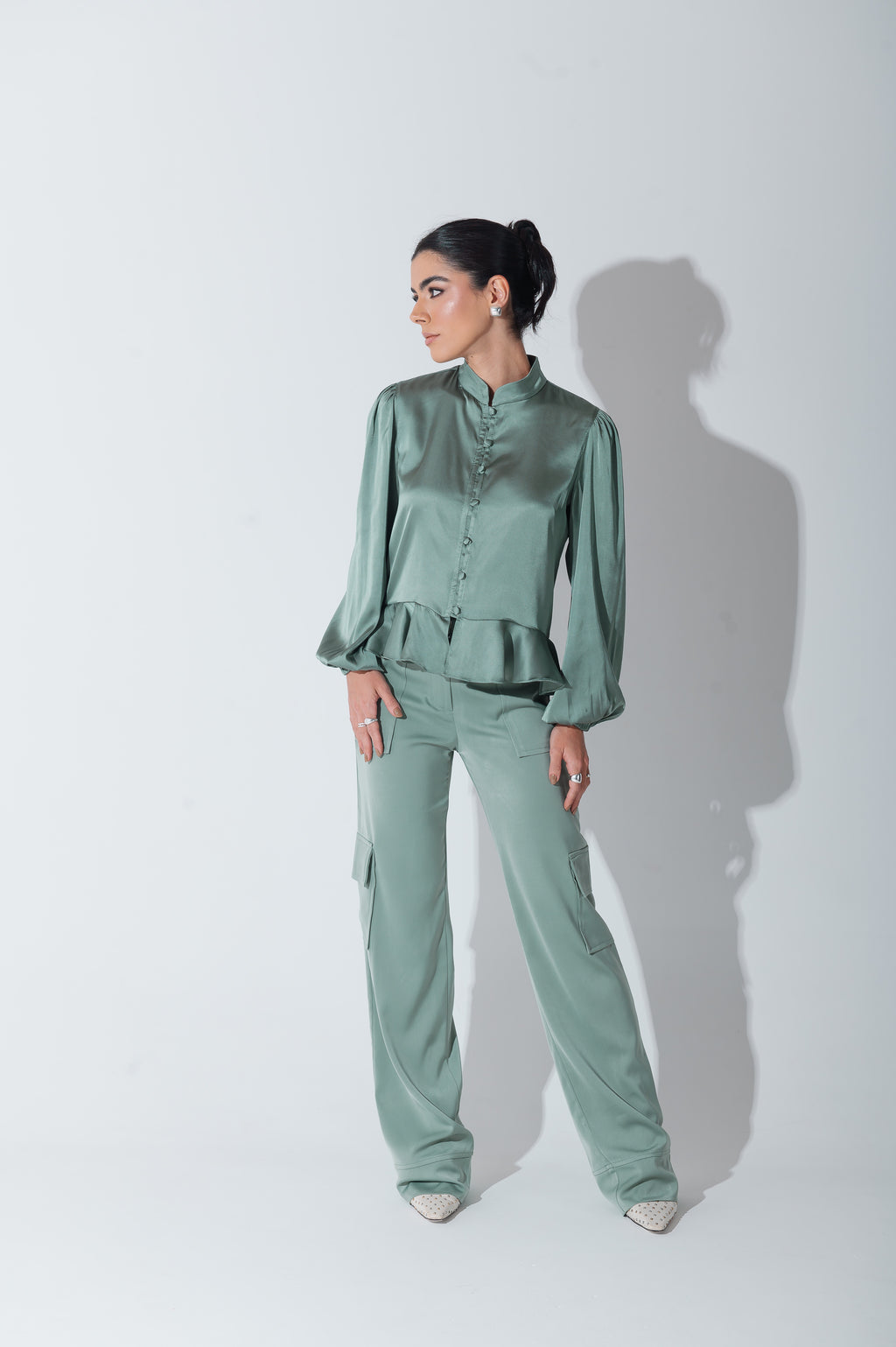 Camisa Acetinada Lisandra Verde Menta Saphir