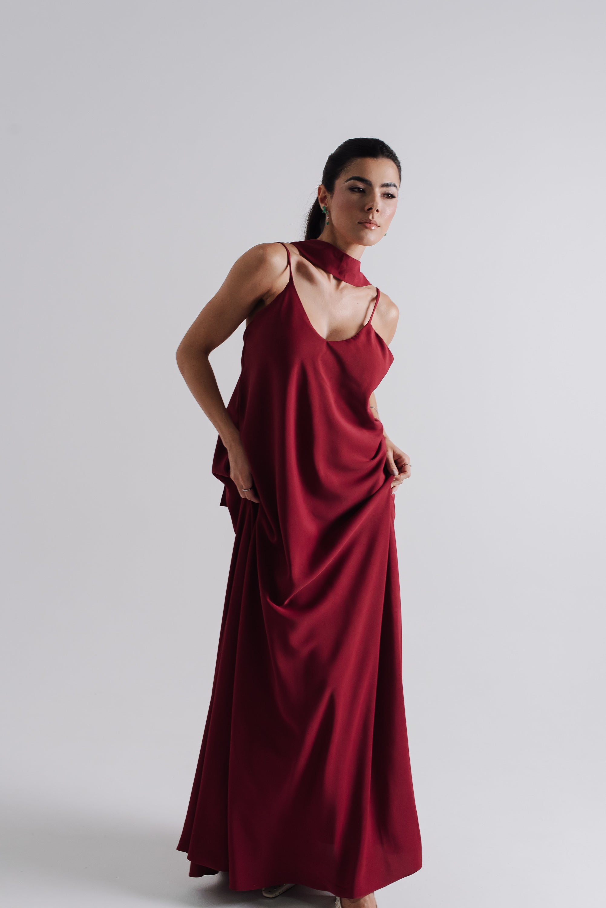 Vestido Longo Alcinha Lorena Cereja Saphir