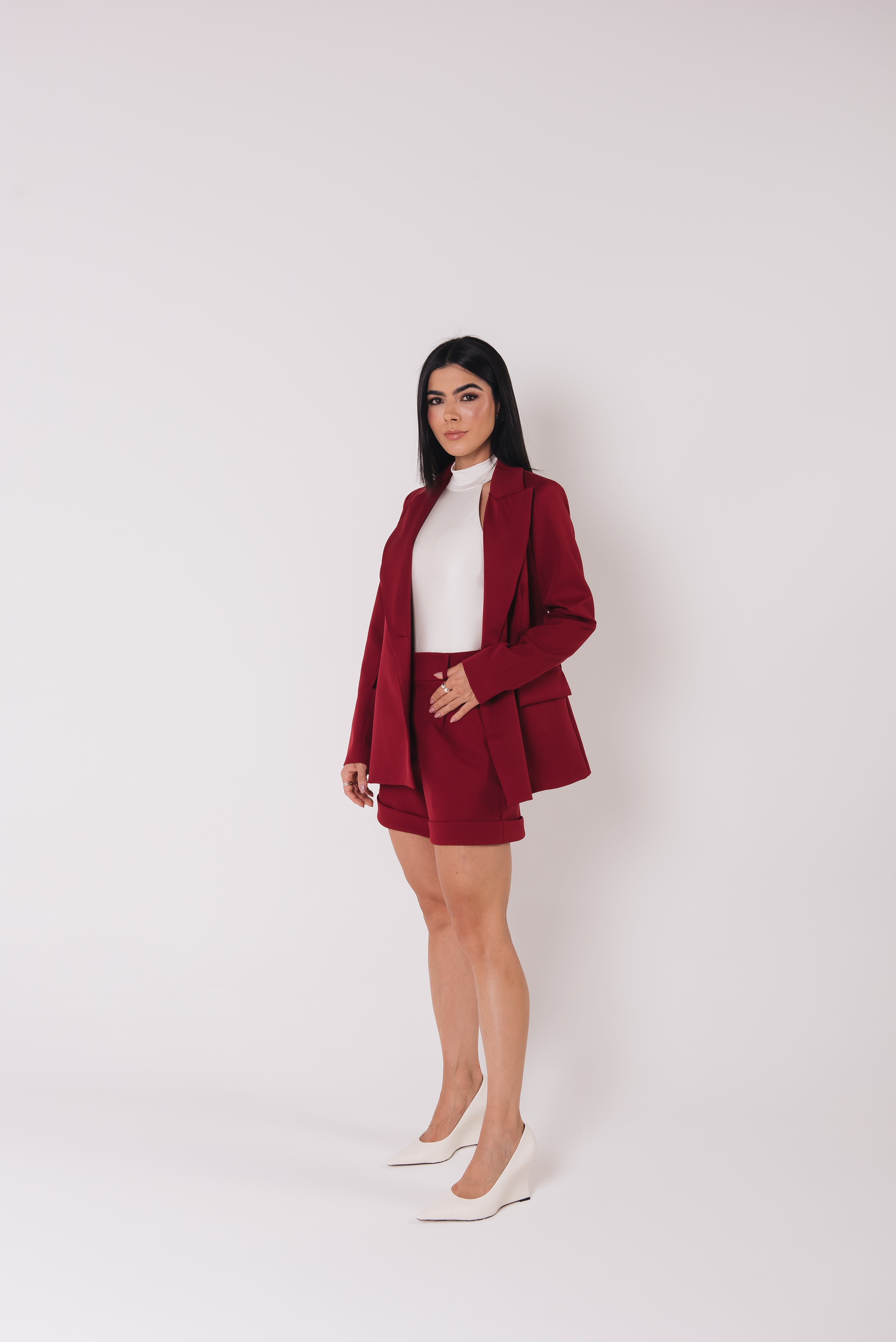 Short Alfaiataria Barra Italiana Mary Cereja Saphir