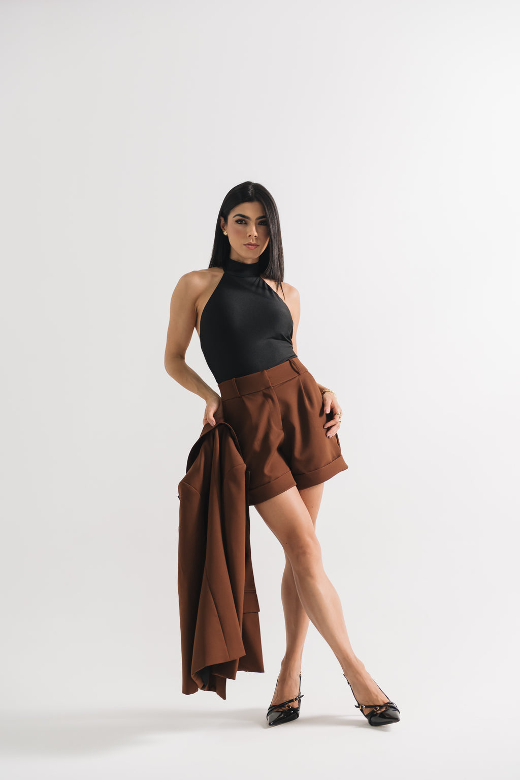 Short Alfaiataria Barra Italiana Mary Marrom Saphir