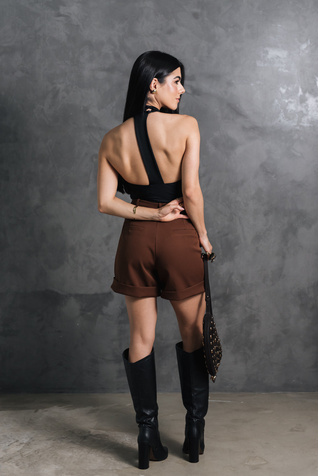 Short Alfaiataria Barra Italiana Mary Marrom Saphir