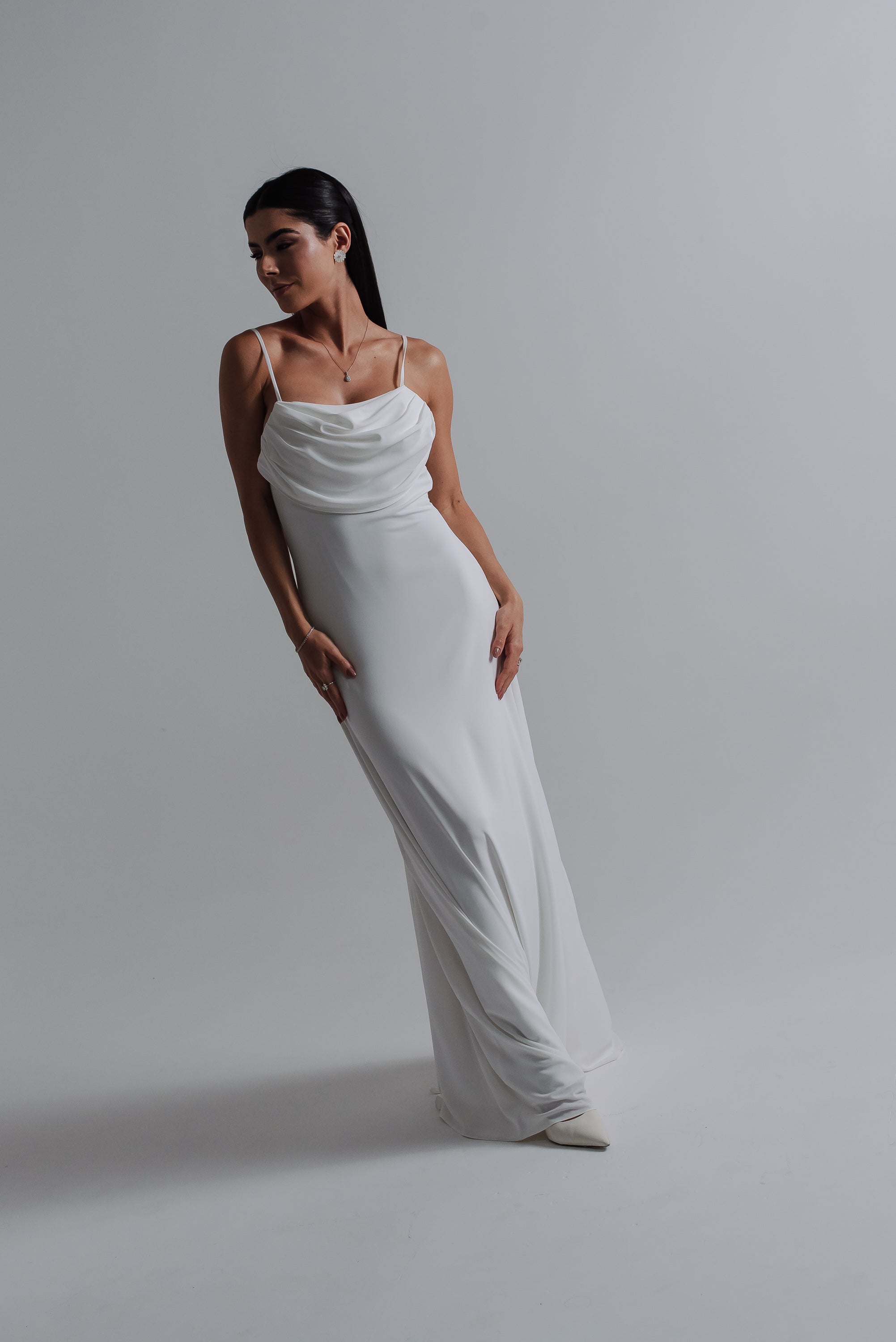 Vestido Longo Fluido Zélia Off White Ällie