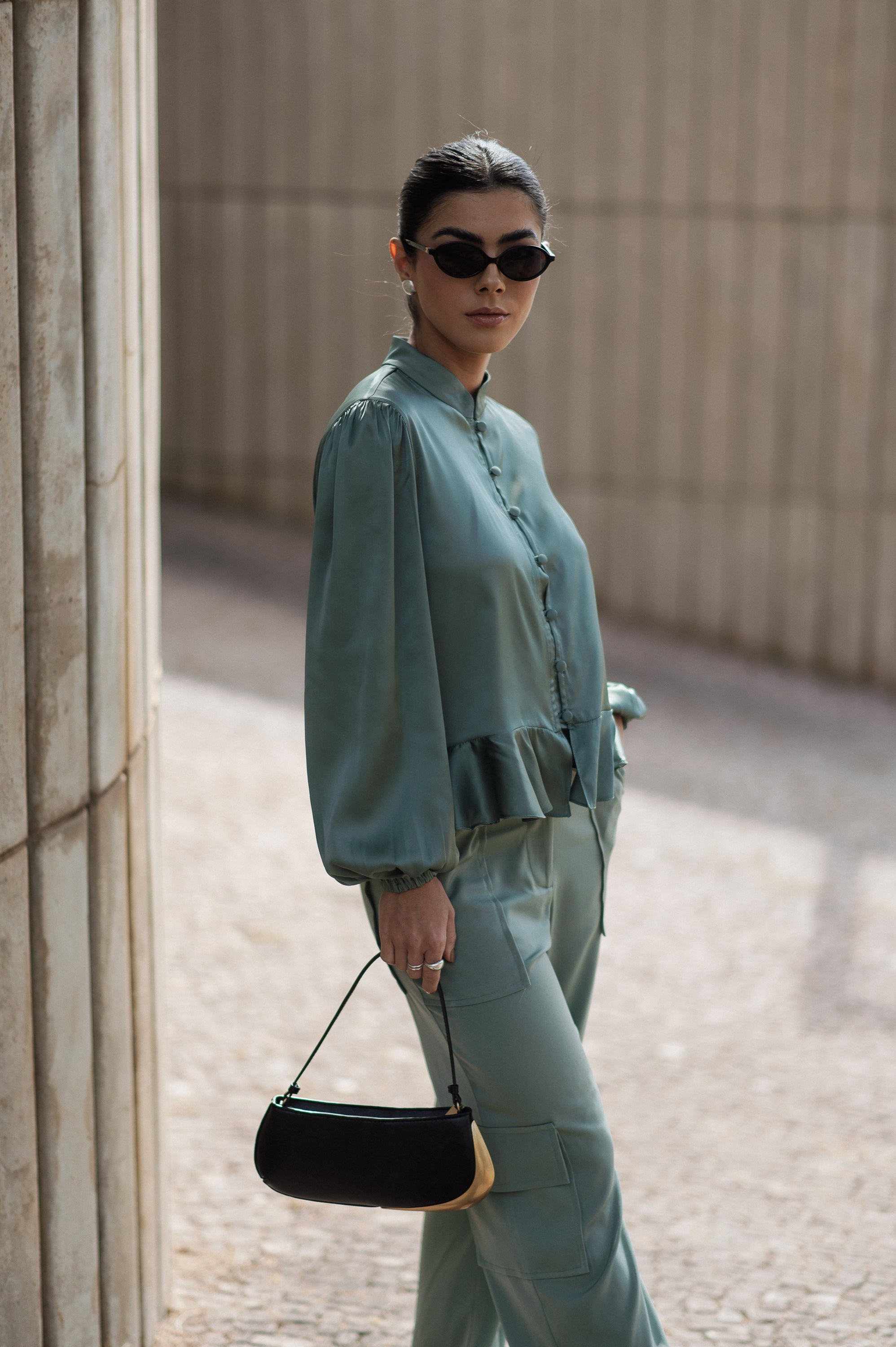 Calça Cargo Alfaiataria Brunelle Verde Menta Saphir