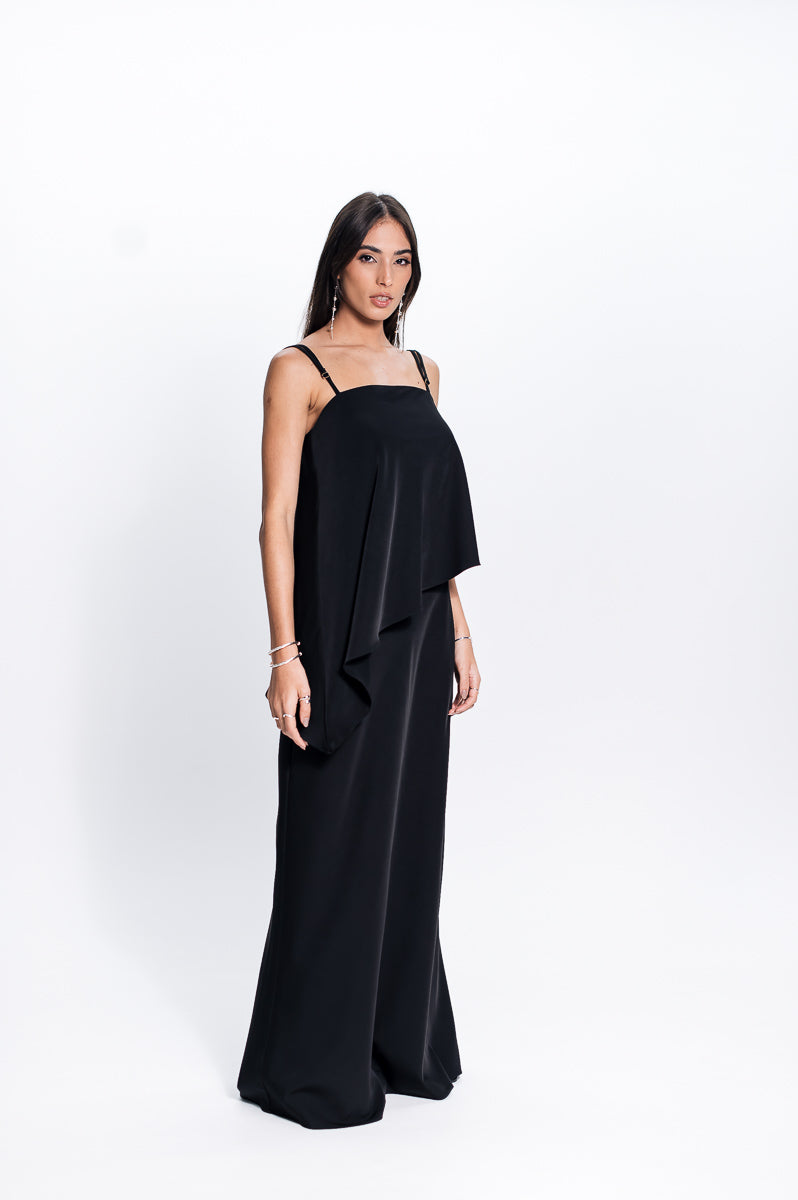 Blusa Assimétrica Rogéria Preta Ällie
