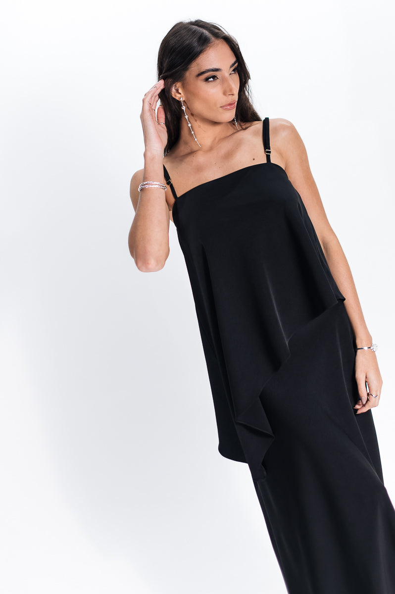 Blusa Assimétrica Rogéria Preta Ällie