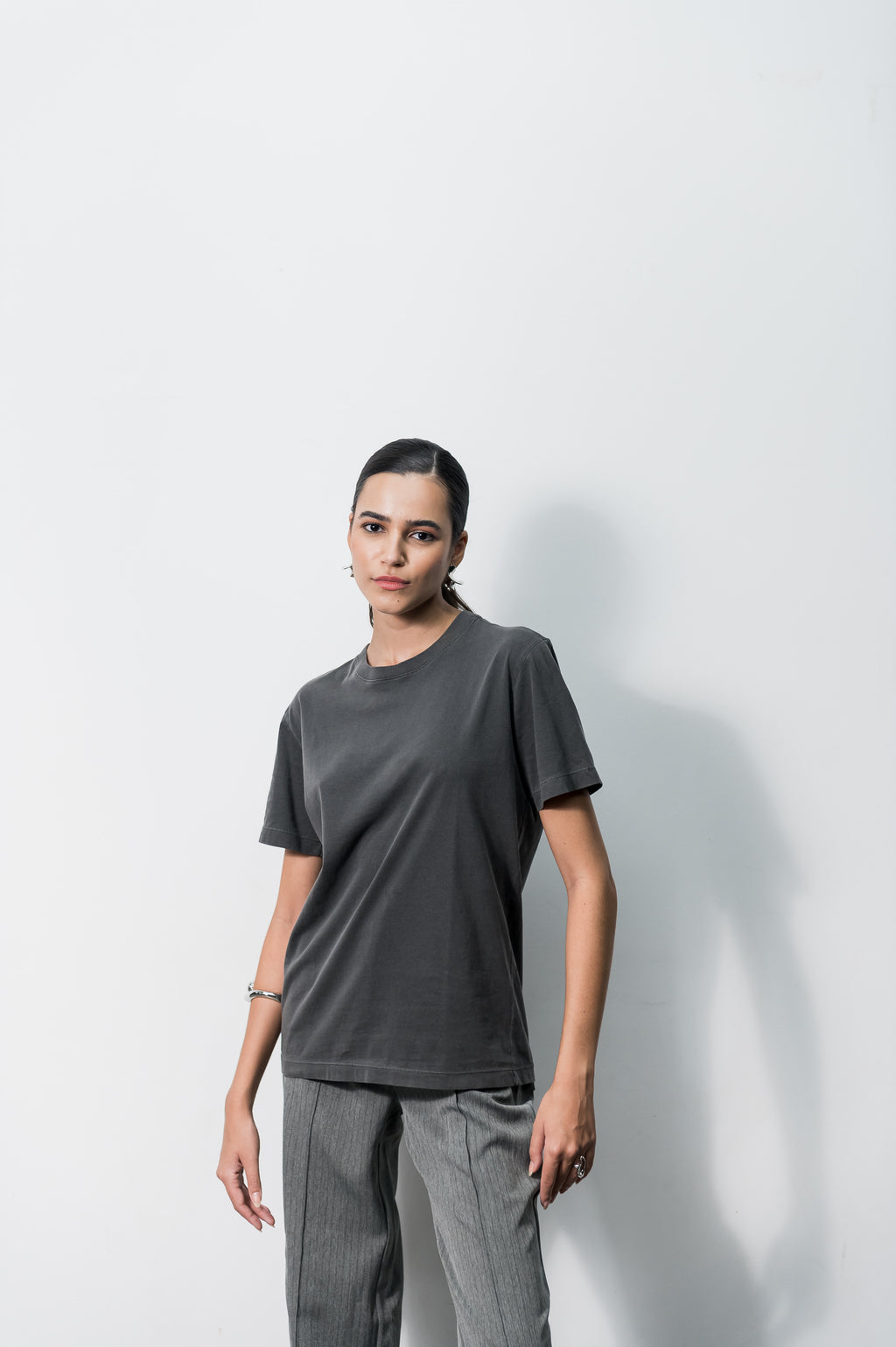 T-Shirt Unissex Algodão Chumbo Estonada