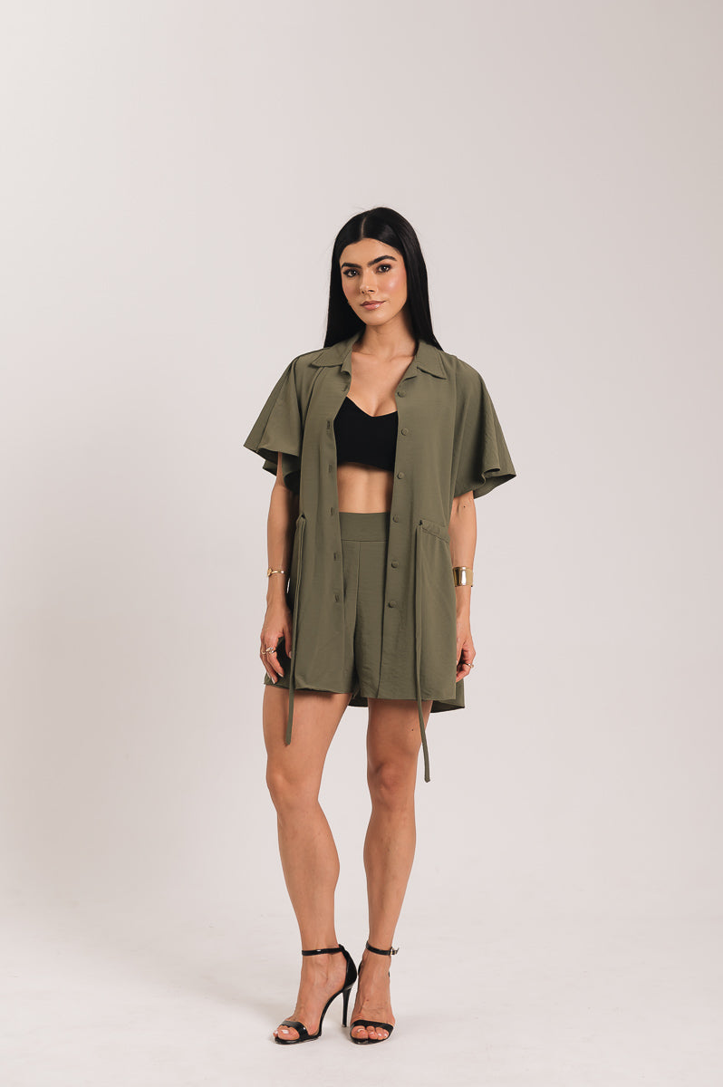 Short Alfaiataria Margot Verde Militar Ällie