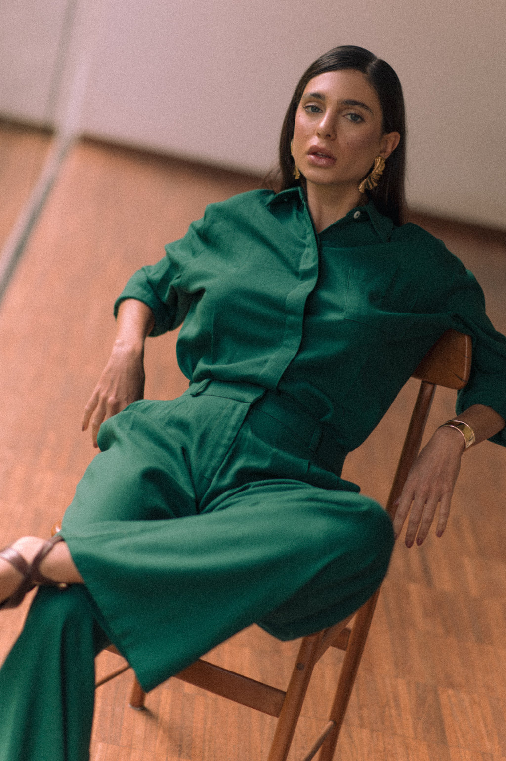 Calça Pantalona Linho Olívia Verde Escuro Saphir