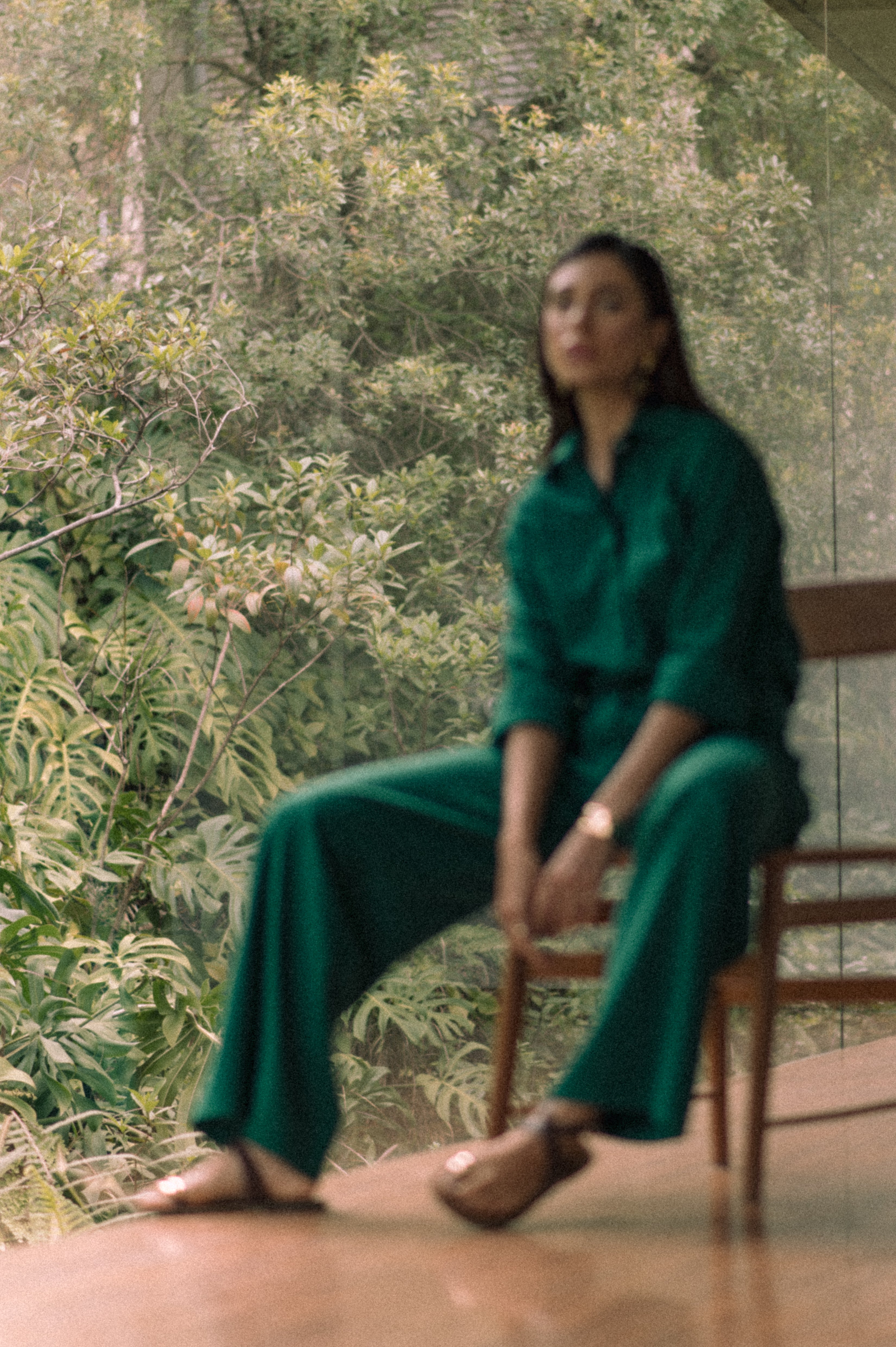 Calça Pantalona Linho Olívia Verde Escuro Saphir
