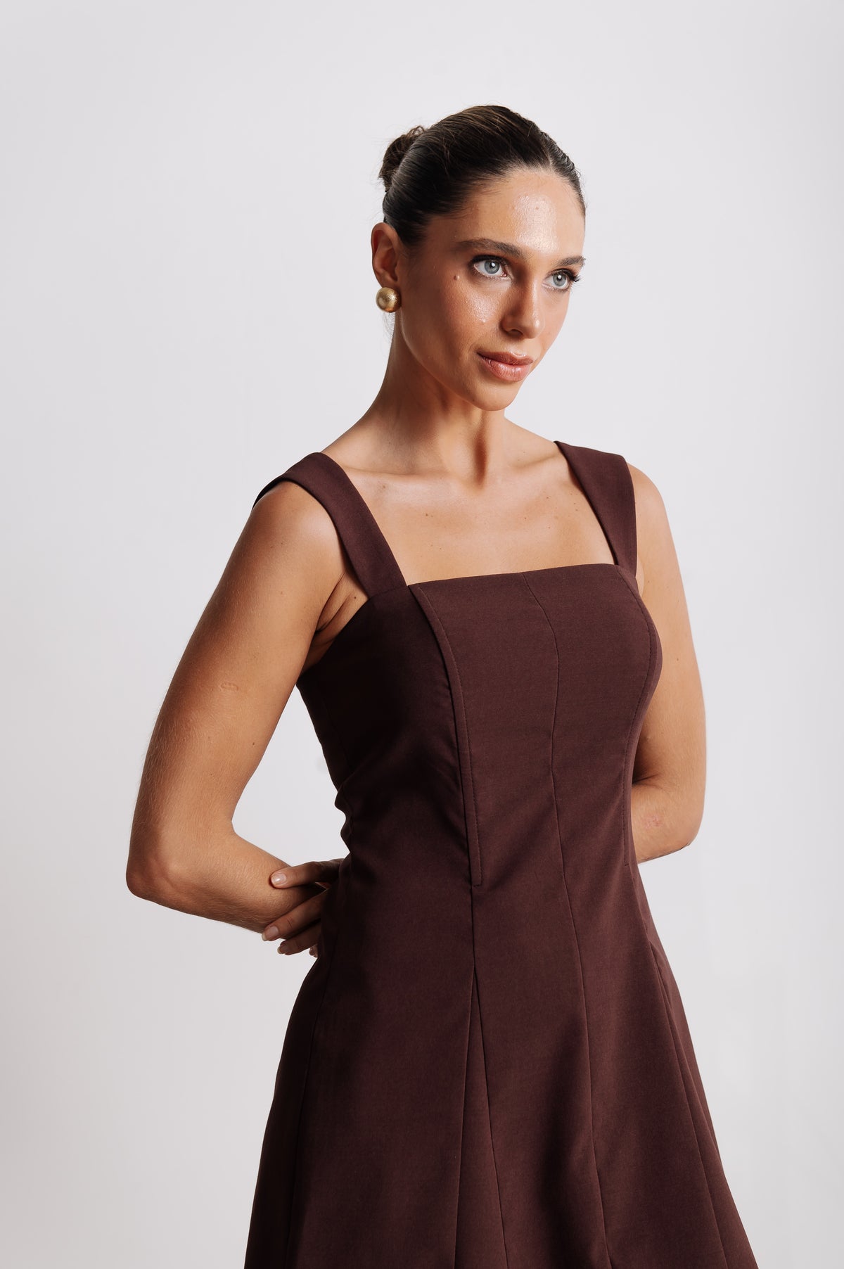 Vestido Evasê Alfaiataria Taliany Marrom Café Ällie