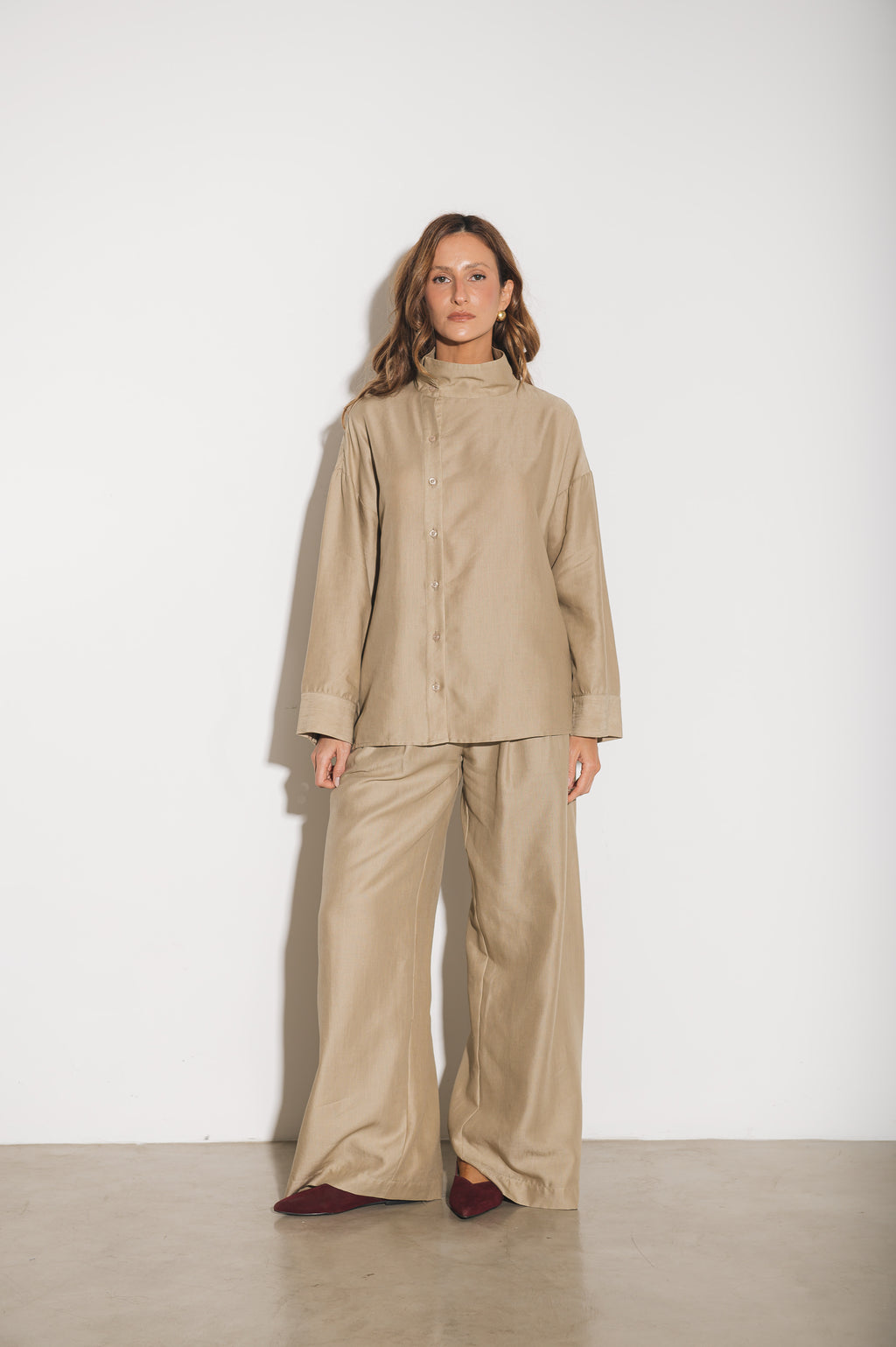 Camisa Alfaiataria Morgana Areia Ällie