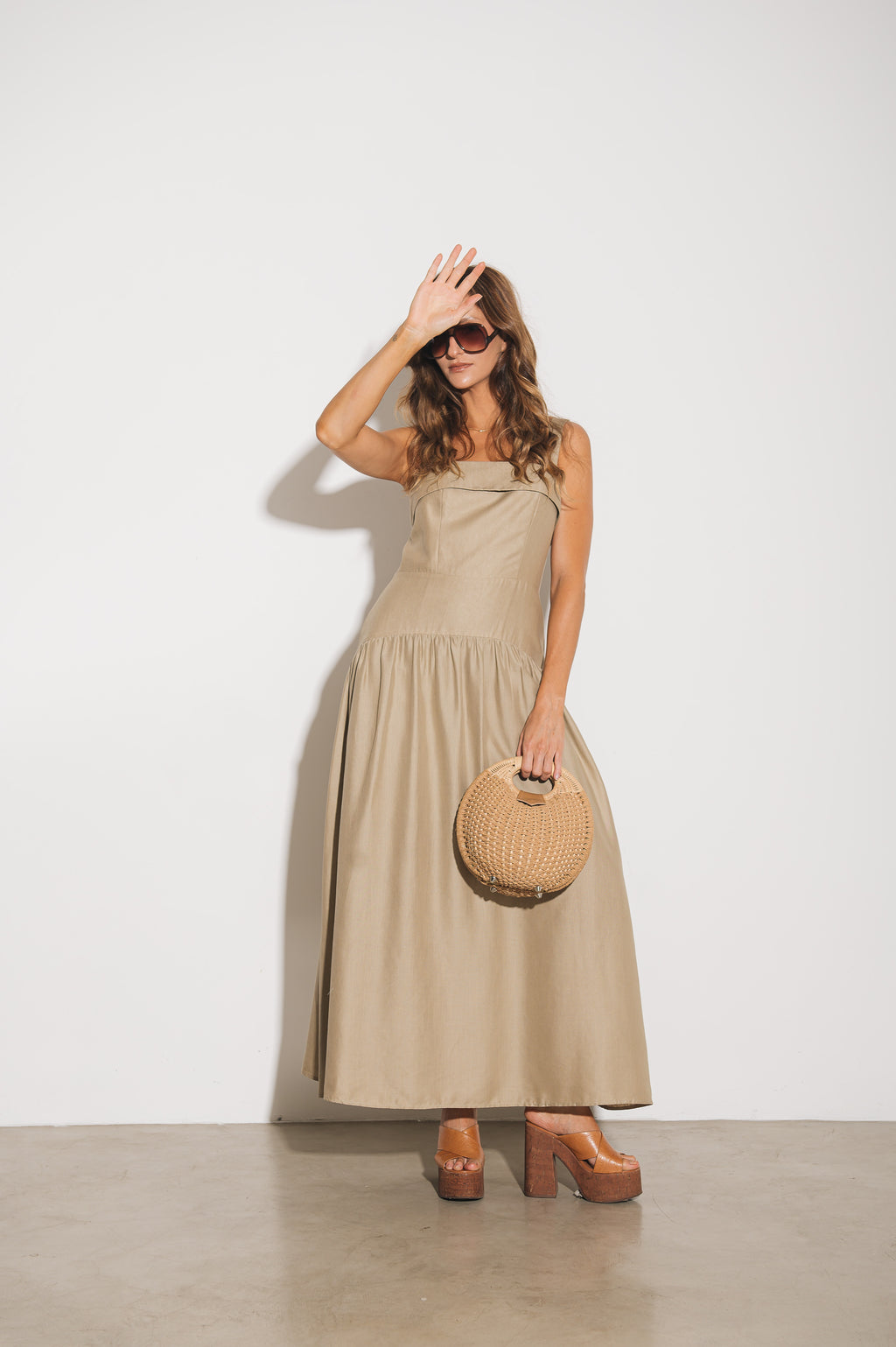 Vestido Maxi Midi Débora Areia Ällie