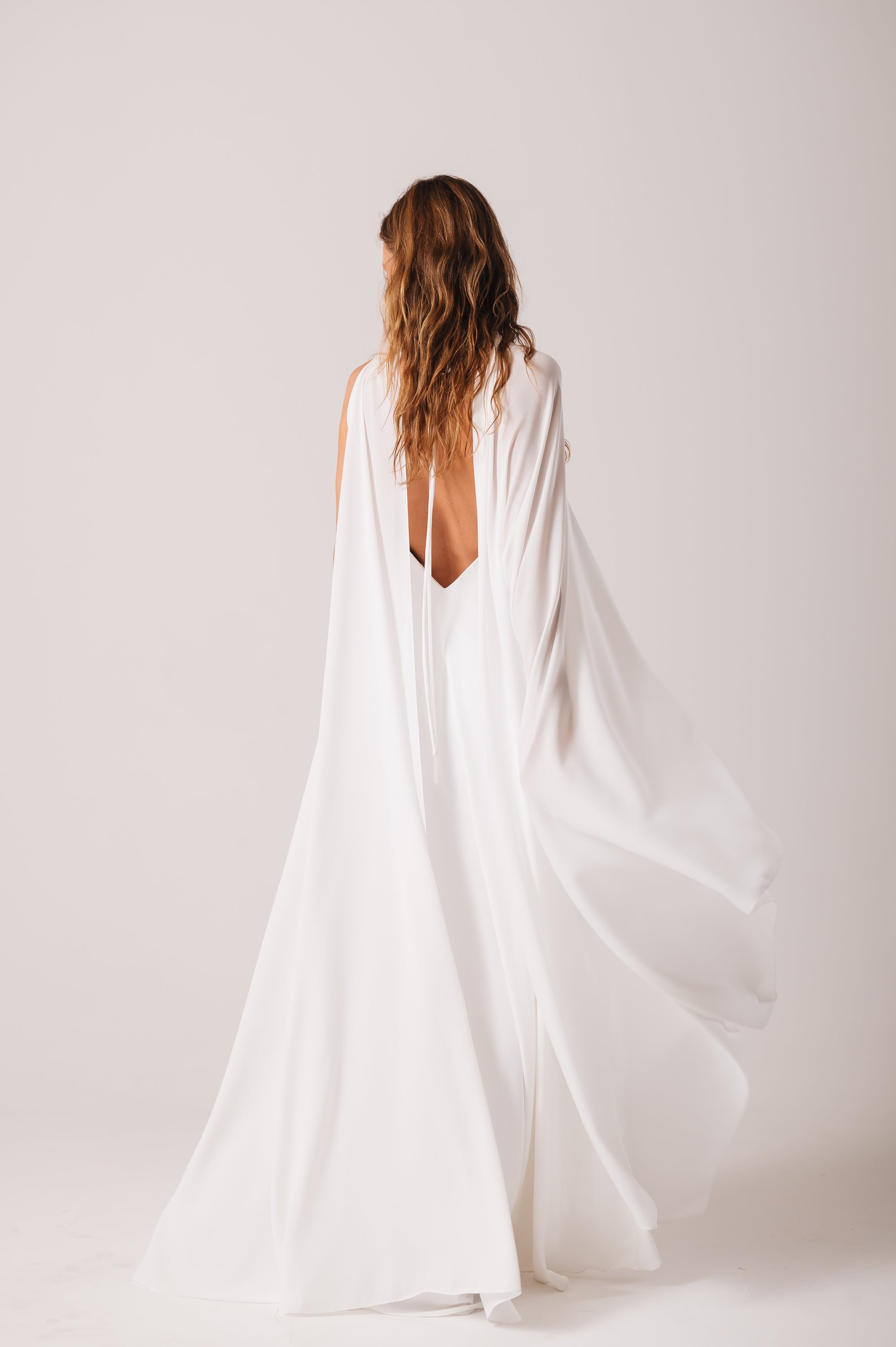 Capa Noiva Chiffon Lu Off White Ällie (Sob Encomenda)