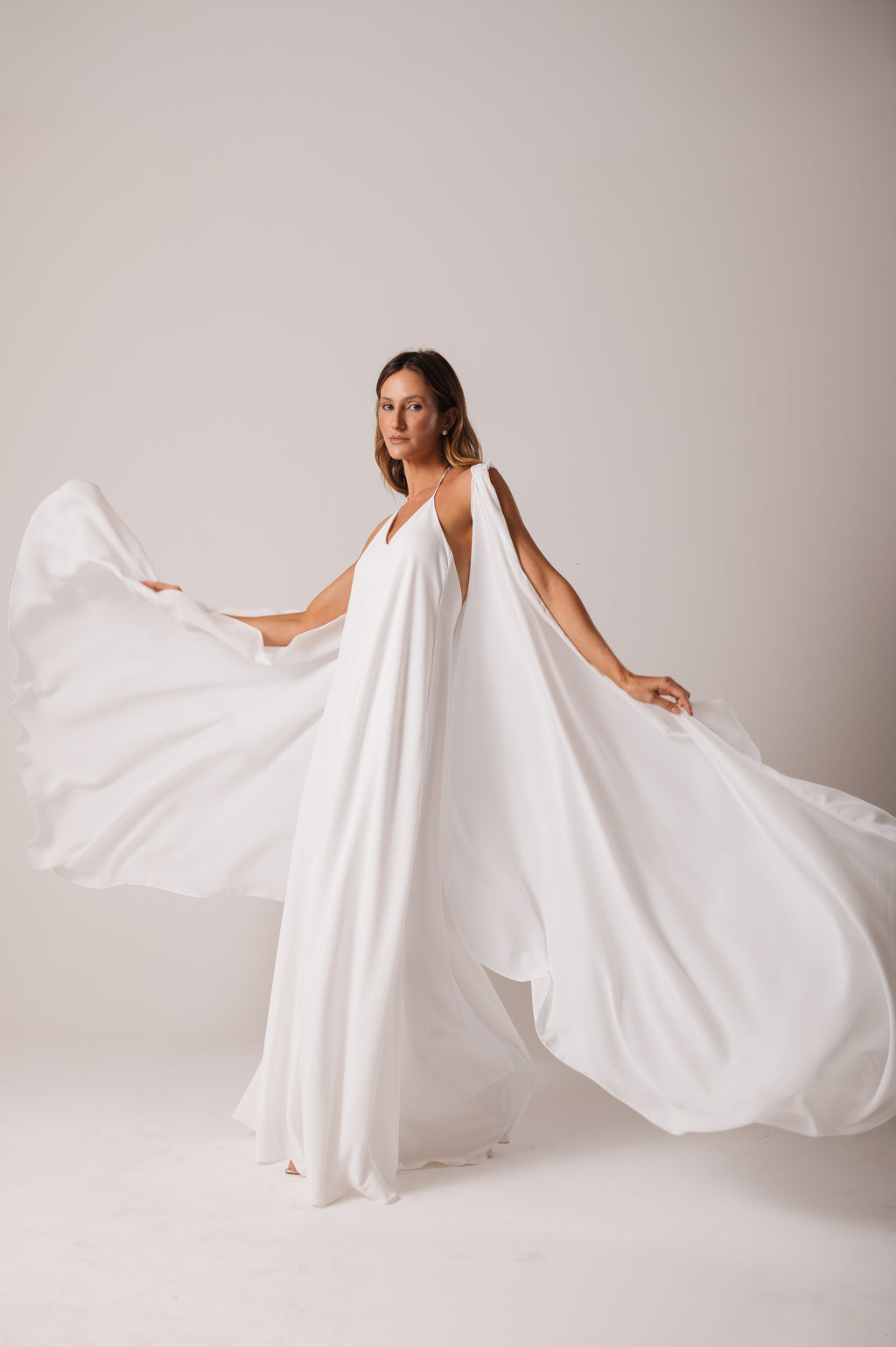 Capa Noiva Chiffon Lu Off White Ällie (Sob Encomenda)